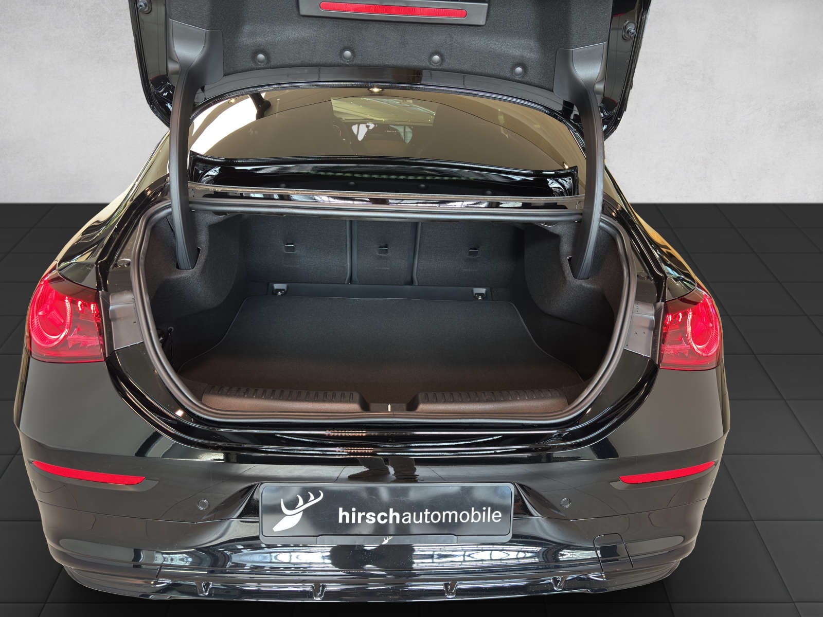 MERCEDES-BENZ CLA 220 AMG Line 4matic C178-image-4