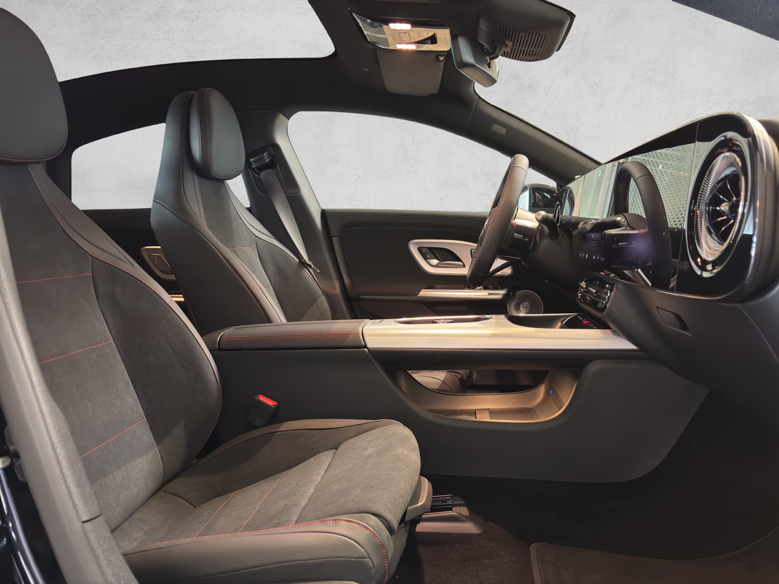 MERCEDES-BENZ CLA 220 AMG Line 4matic C178-image-1