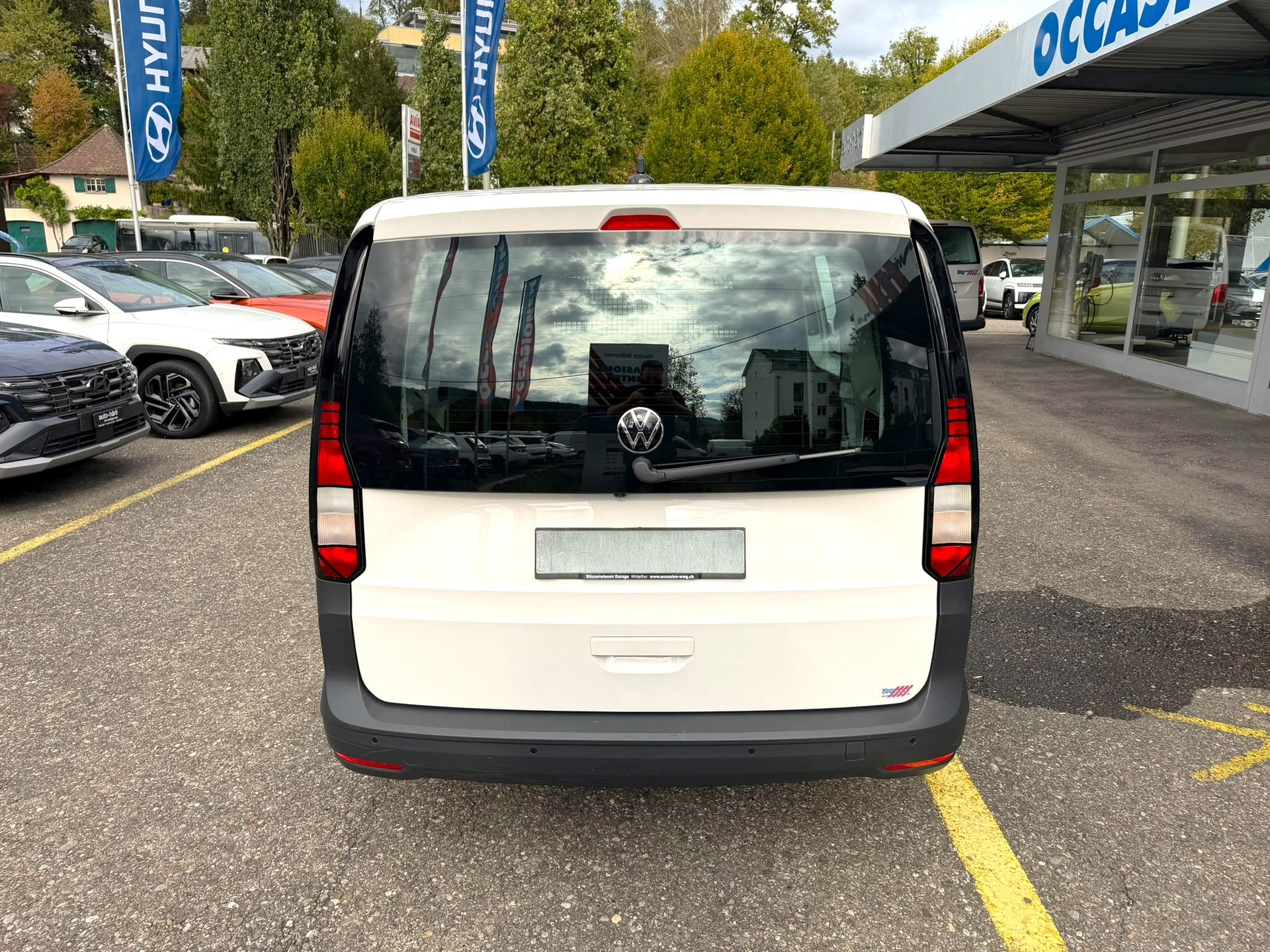 VW Caddy Cargo 2.0TDI Maxi-image-14