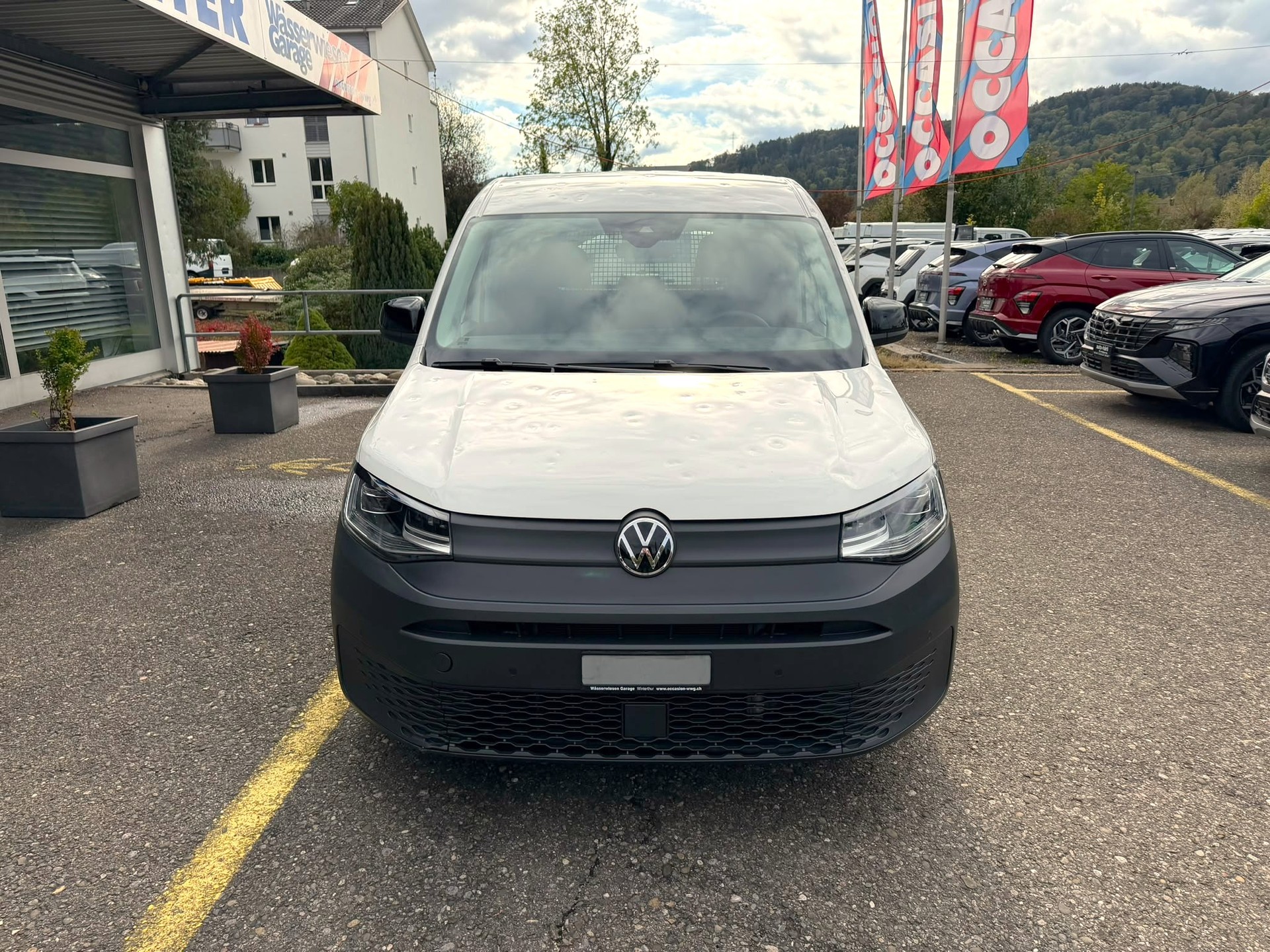 VW Caddy Cargo 2.0TDI Maxi-image-10