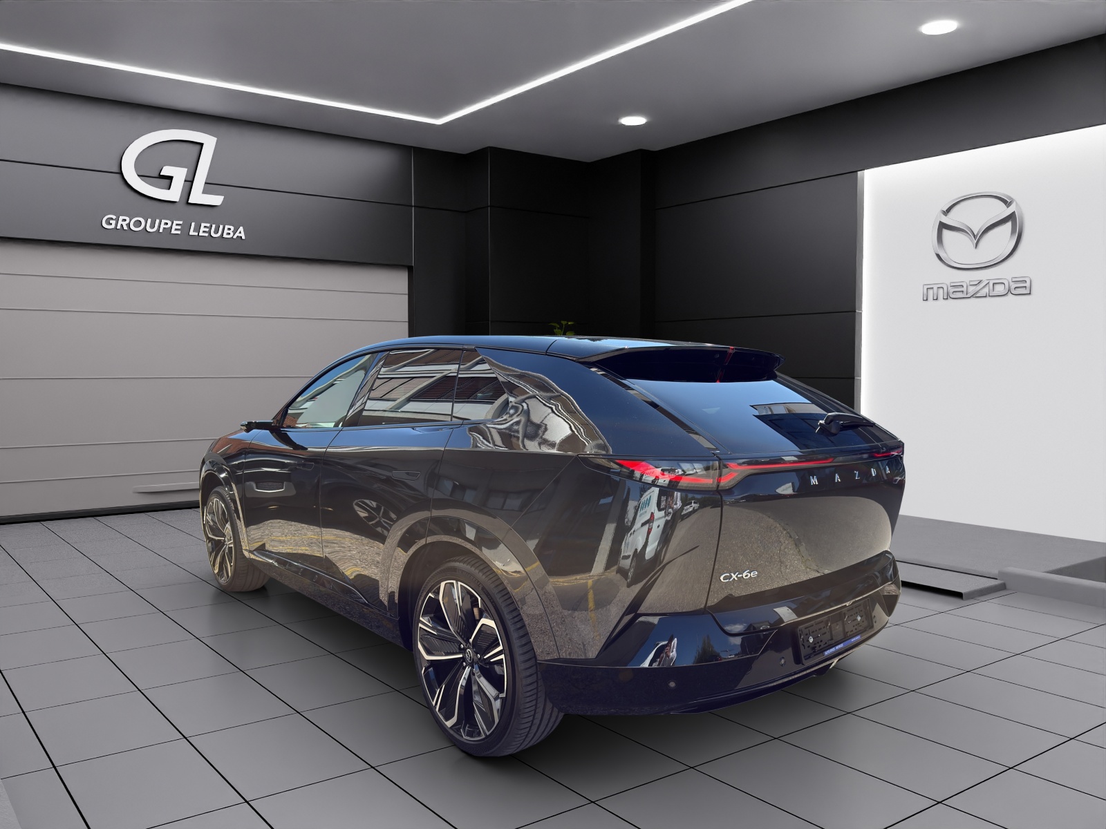 MAZDA CX-6e-image-4