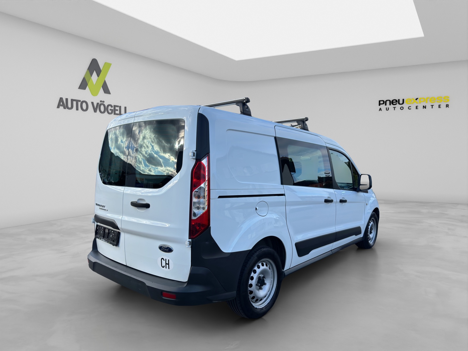 FORD Transit Connect DK.Van 230 L2 1.5 TDCi 100 Ambiente-image-5