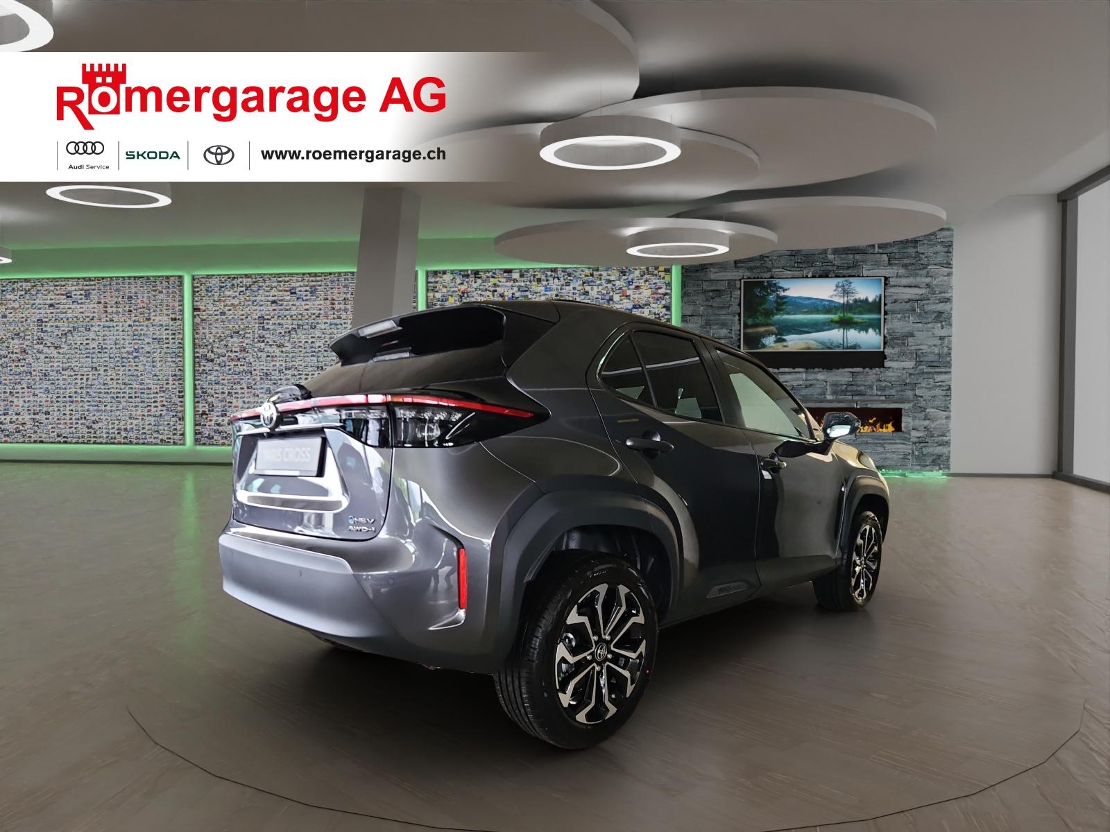 TOYOTA Yaris Cross 1.5 VVT-i HSD Trend AWD-i-image-3