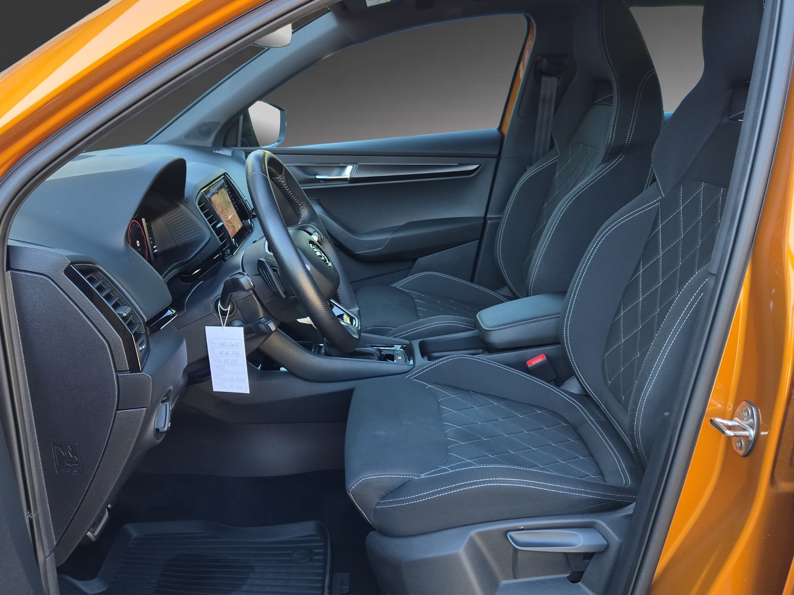 SKODA Karoq 1.5 TSI SportLine DSG-image-4