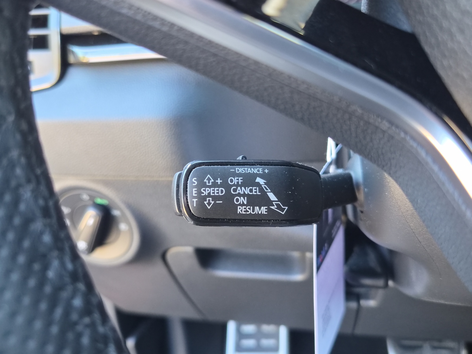 SKODA Karoq 1.5 TSI SportLine DSG-image-12