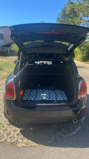 MINI 2.0i Cooper S ALL4-image-4