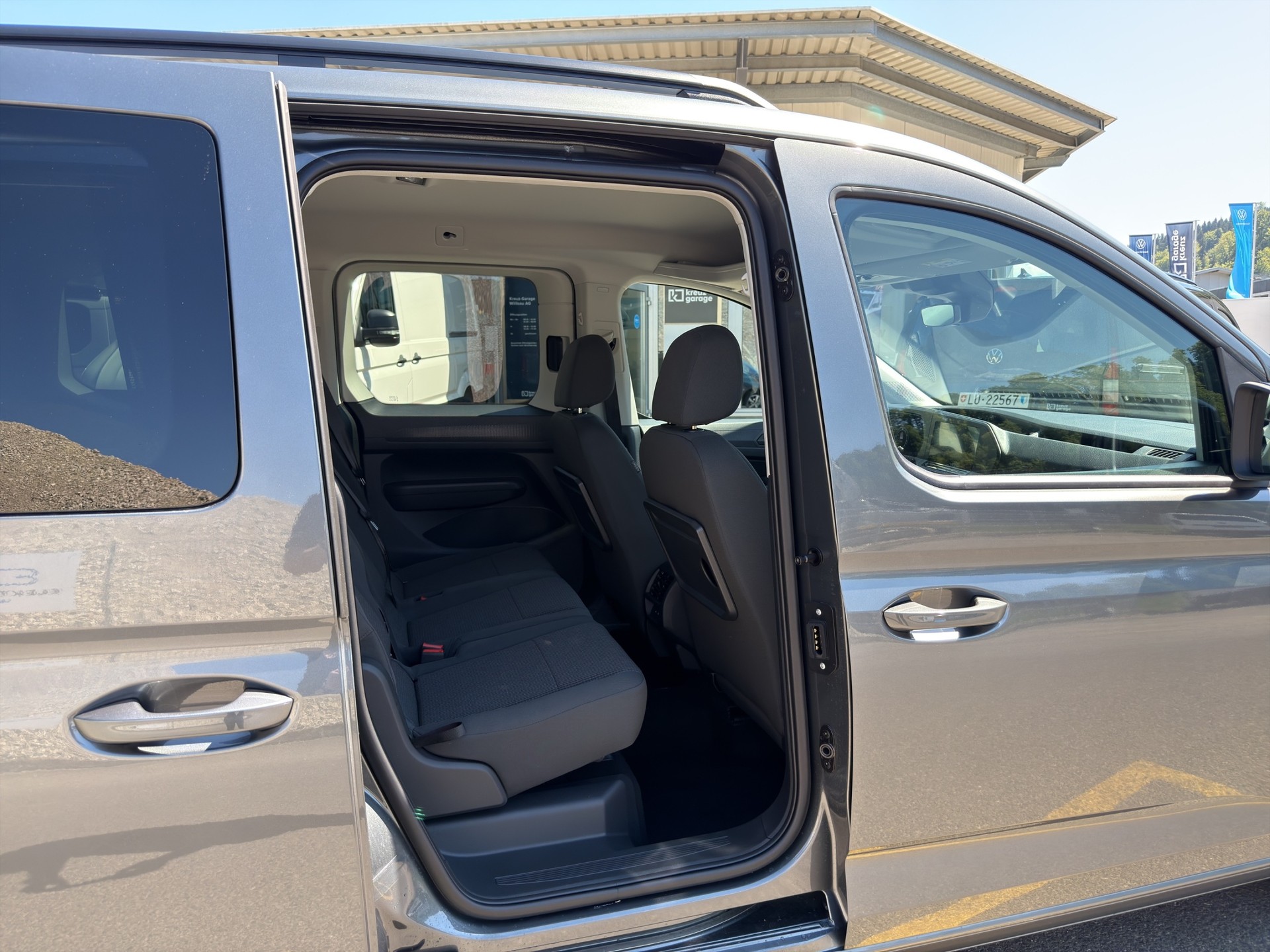 VW Caddy 1.5 TSI Plug in Hybrid Liberty DSG-image-7