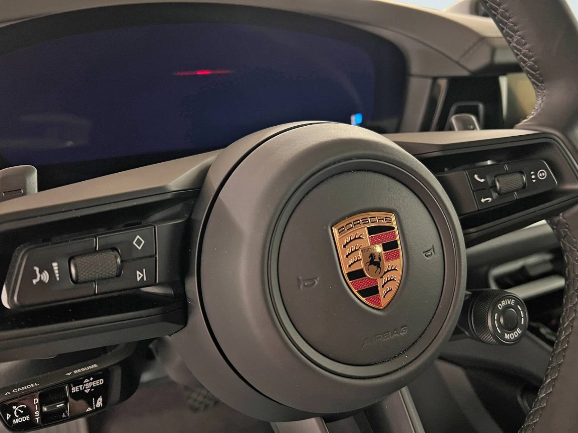 PORSCHE Cayenne E-Hybrid-image-15