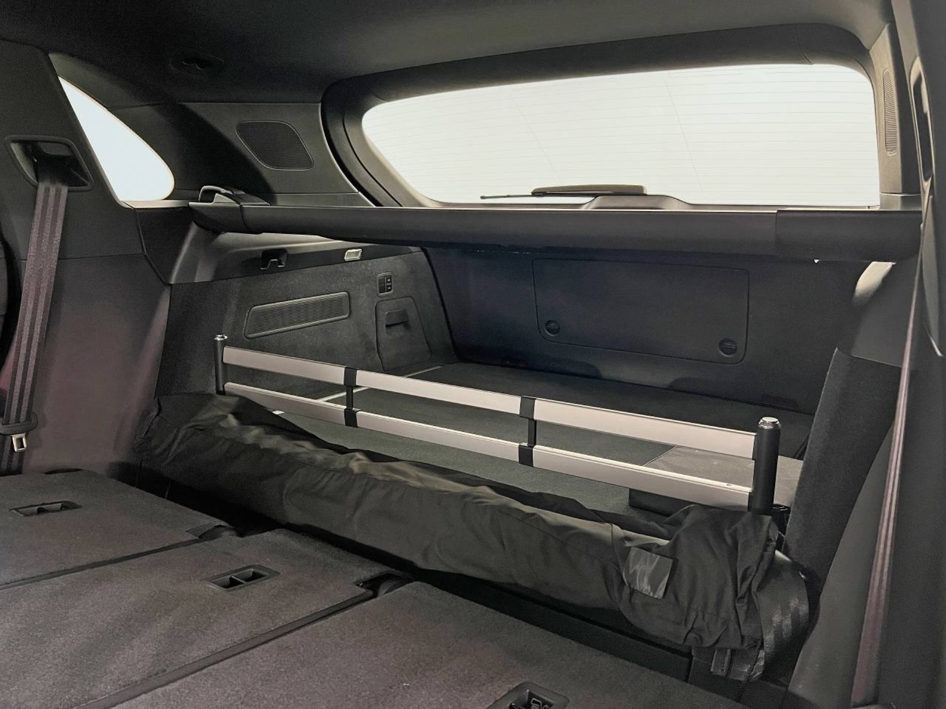 PORSCHE Cayenne E-Hybrid-image-22