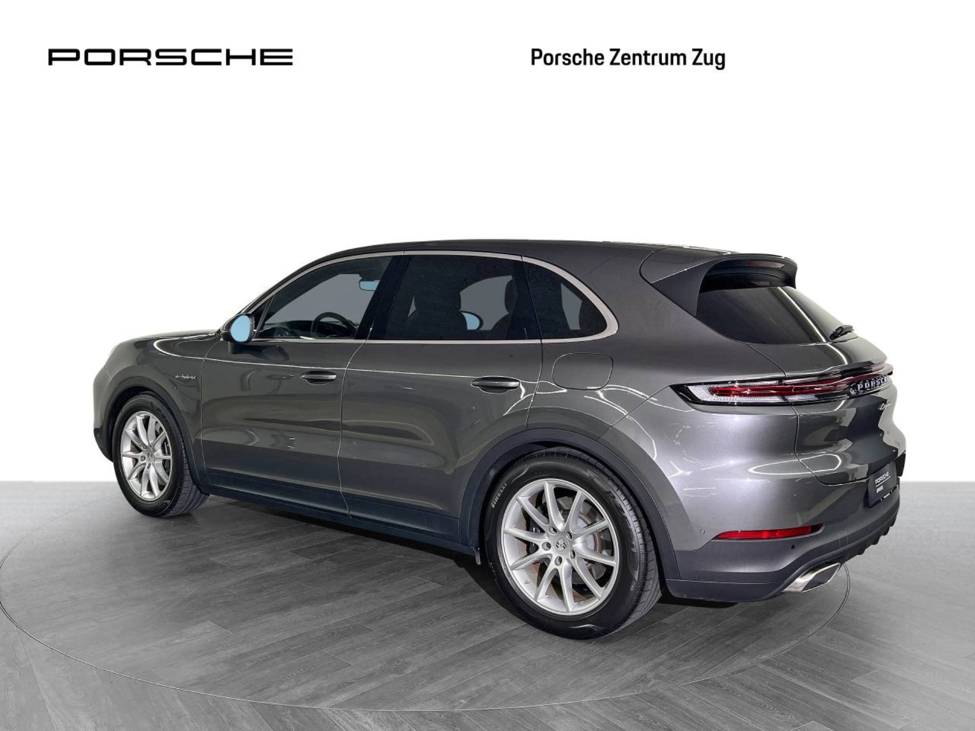 PORSCHE Cayenne E-Hybrid-image-2