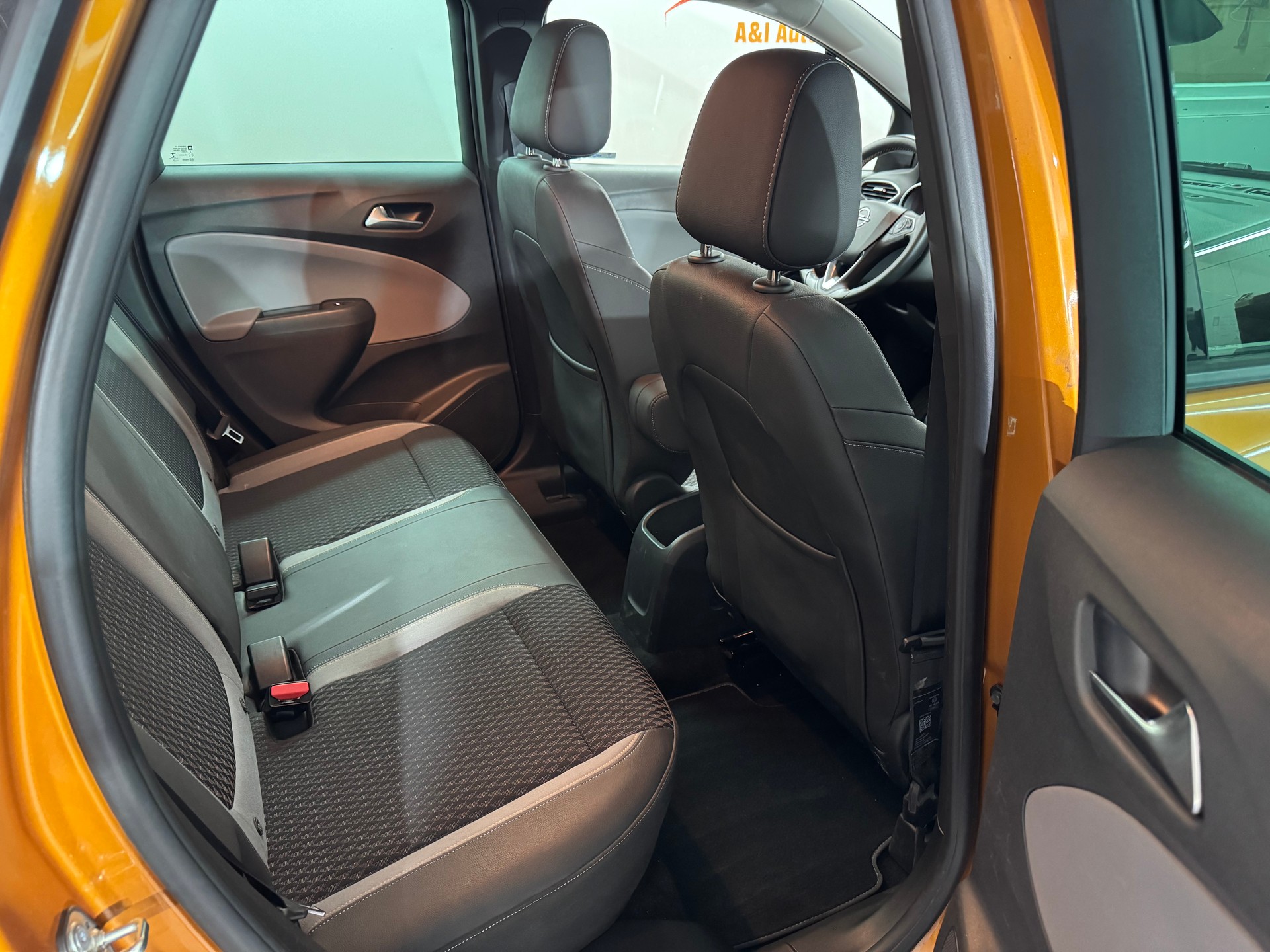 OPEL Crossland X 1.2i TP Excellence-image-11