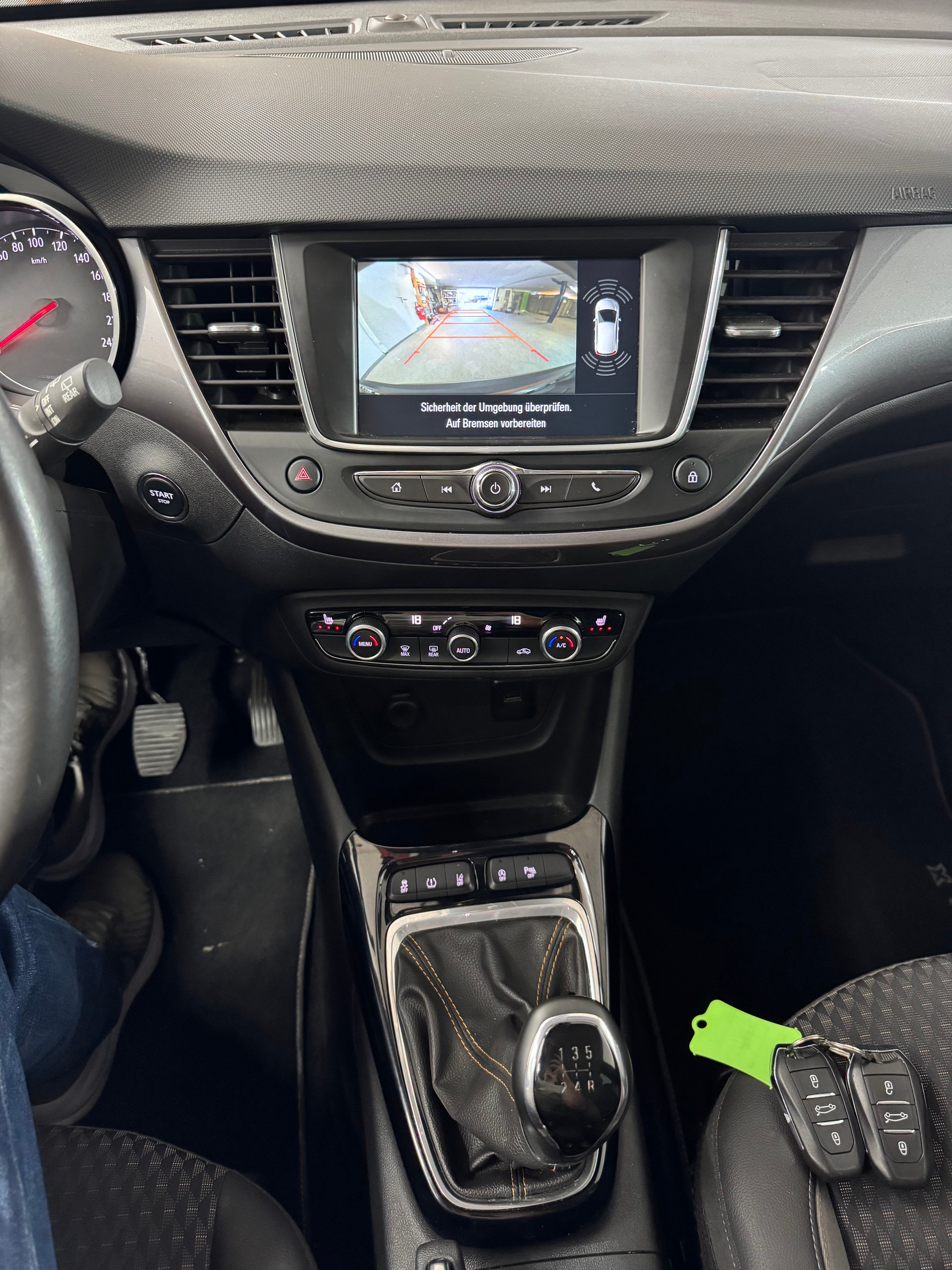 OPEL Crossland X 1.2i TP Excellence-image-13