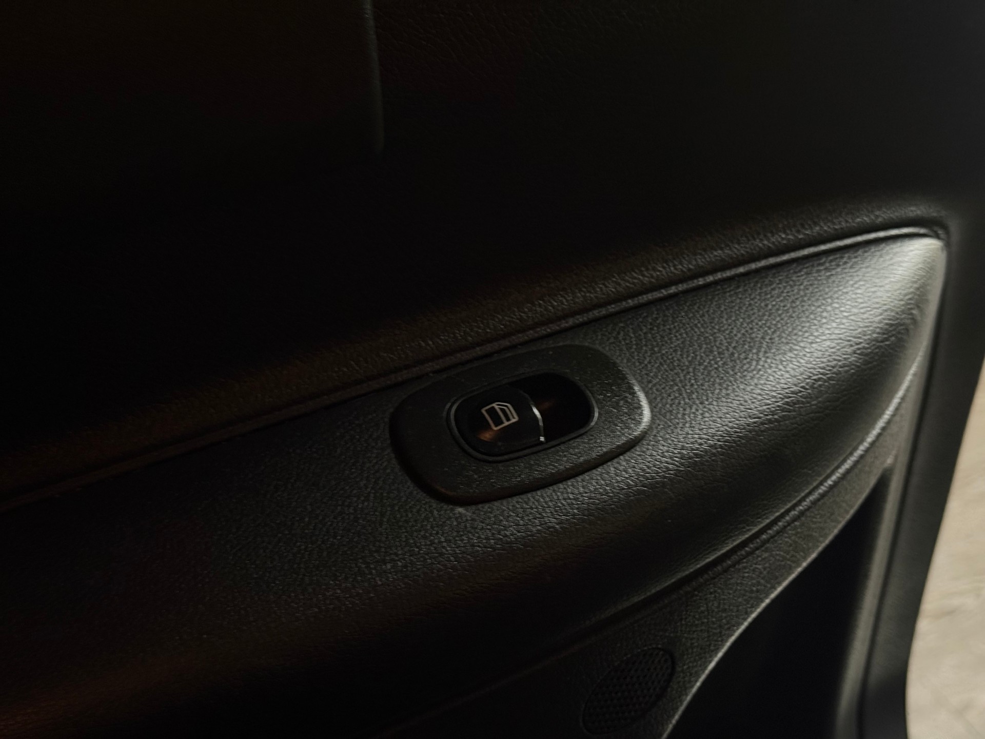 MERCEDES-BENZ Viano 3.0 CDI Trend L Automat-image-17