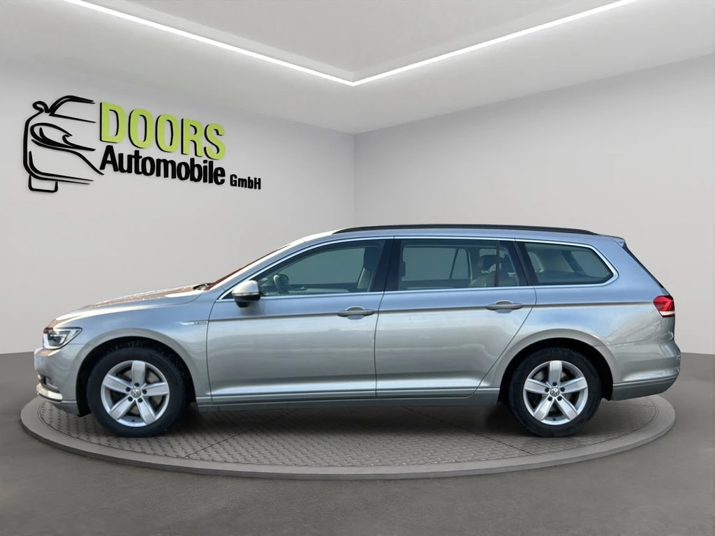 VW Passat Variant 2.0 TDI BMT Comfortline DSG 4Motion-image-7
