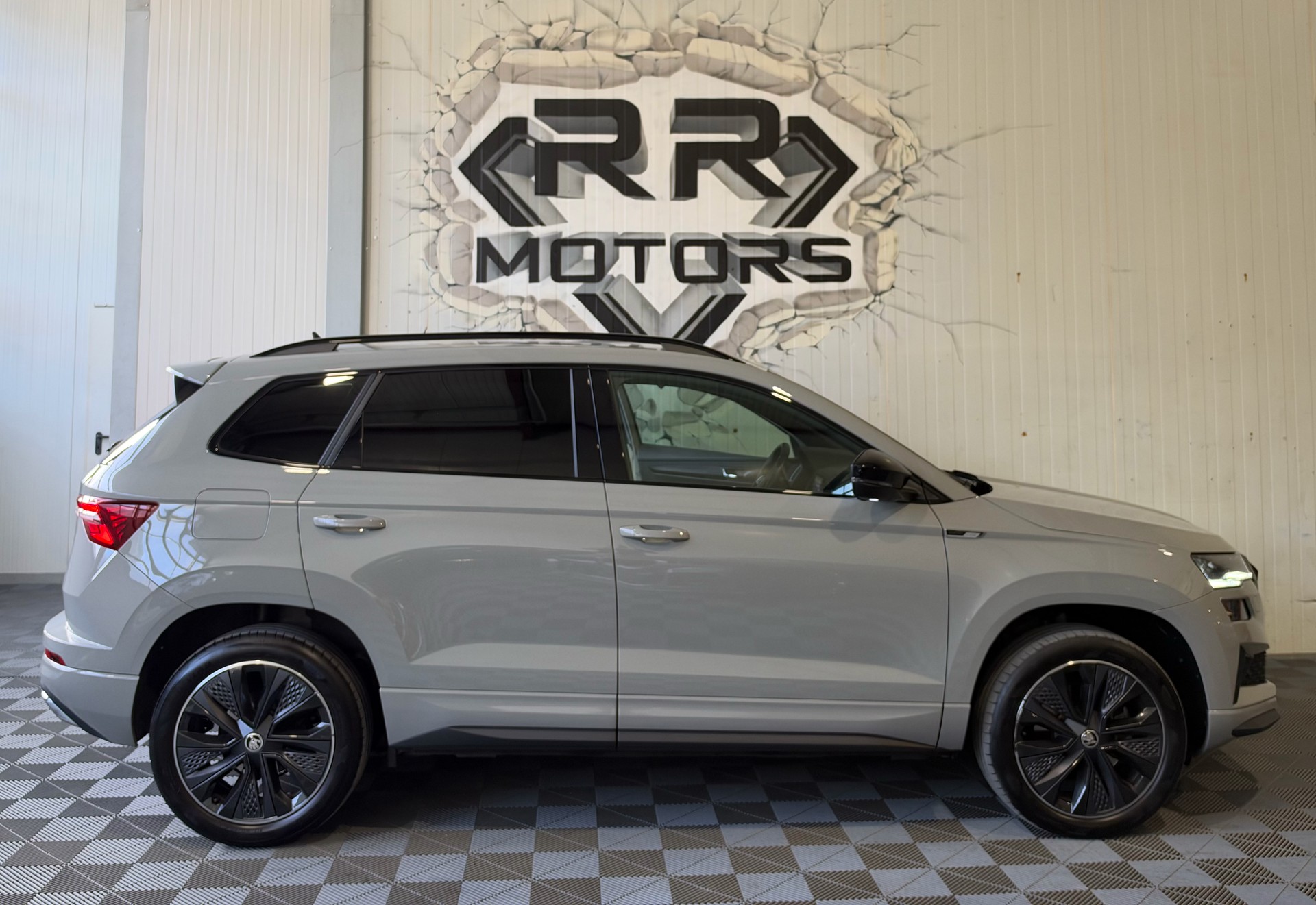 SKODA Karoq 1.5 TSI SportLine DSG-image-4