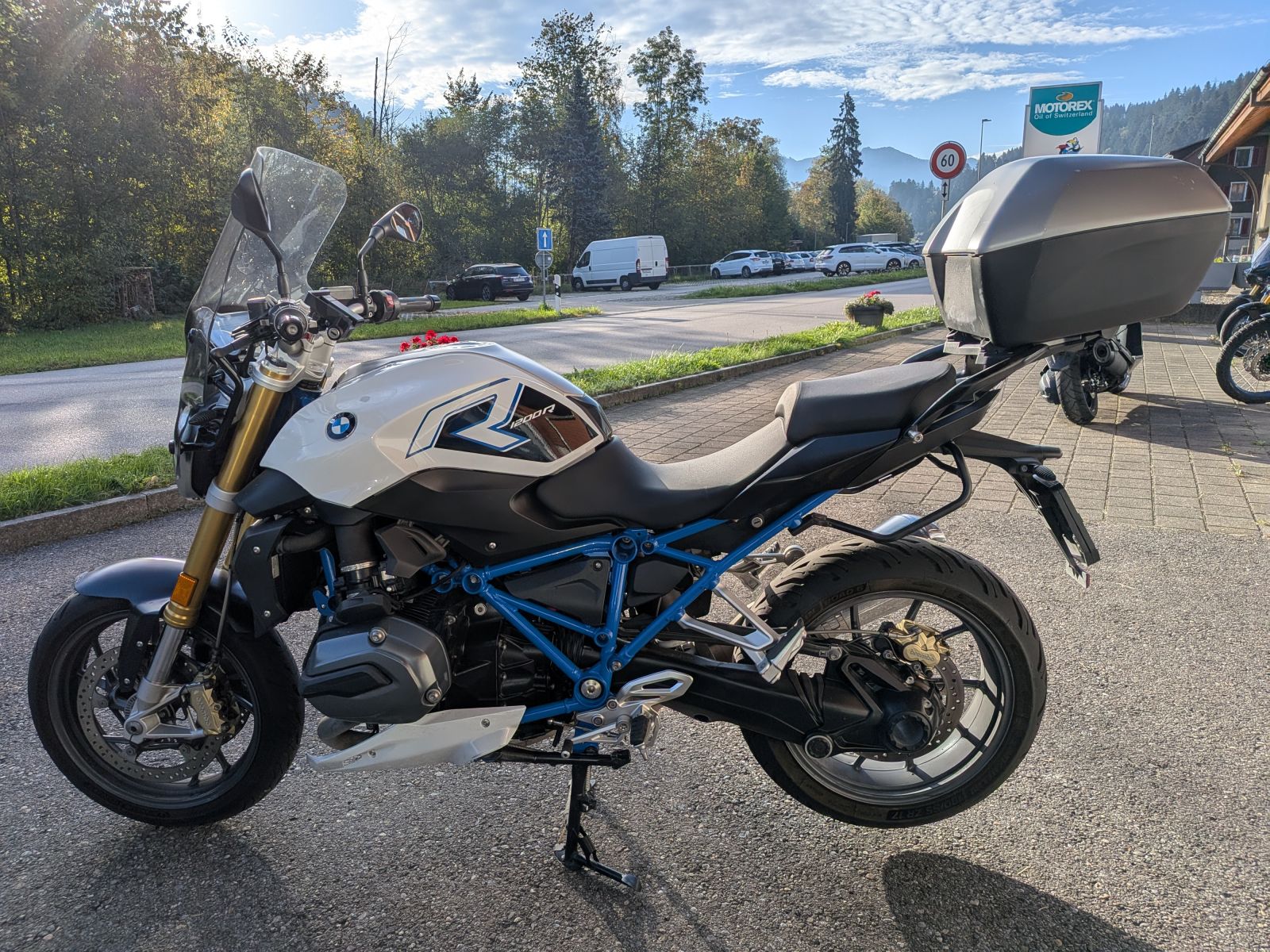 BMW R 1200 R ABS-image-3