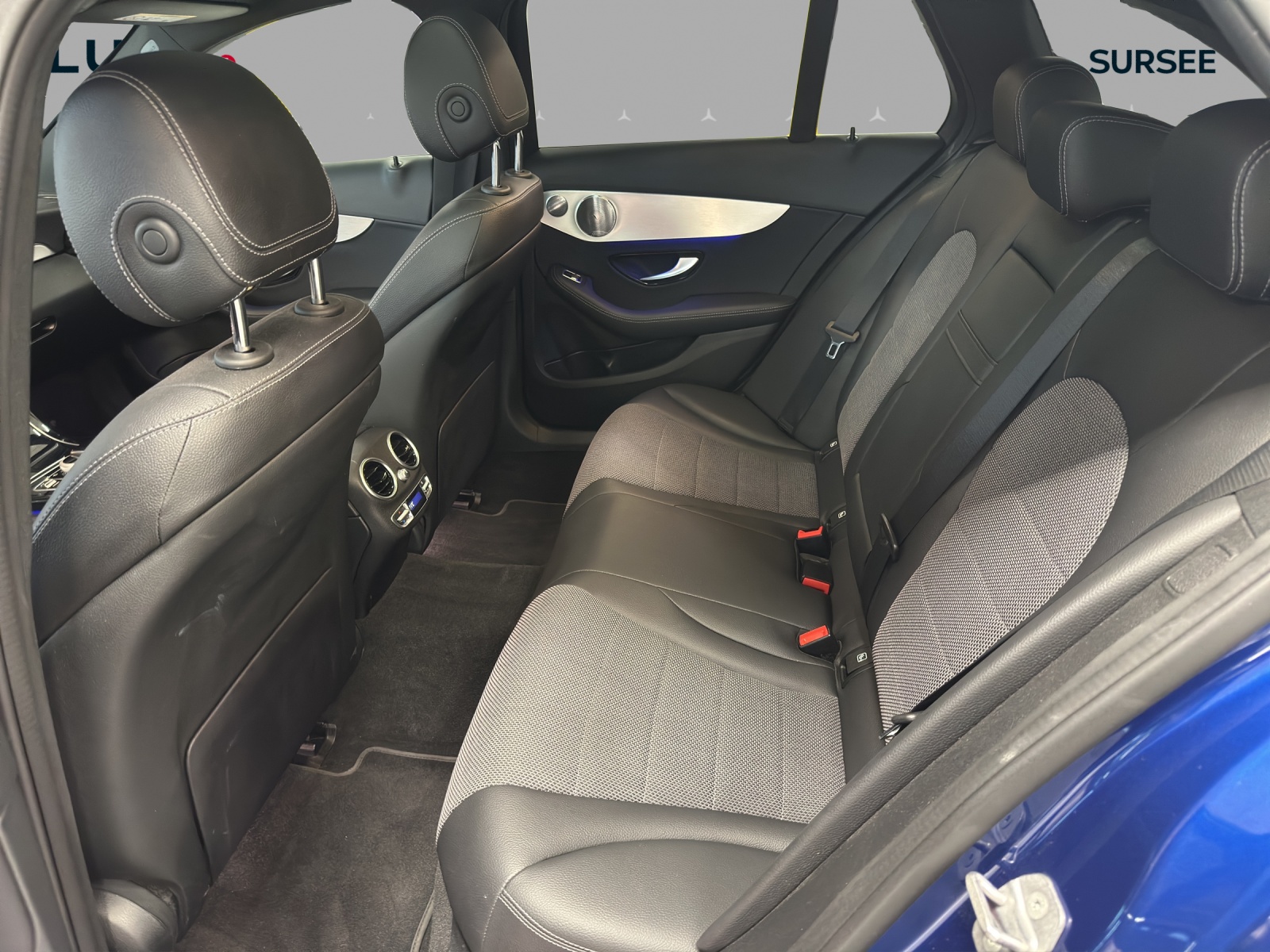 MERCEDES-BENZ C 400 Avantgarde 4Matic 9G-Tronic-image-13