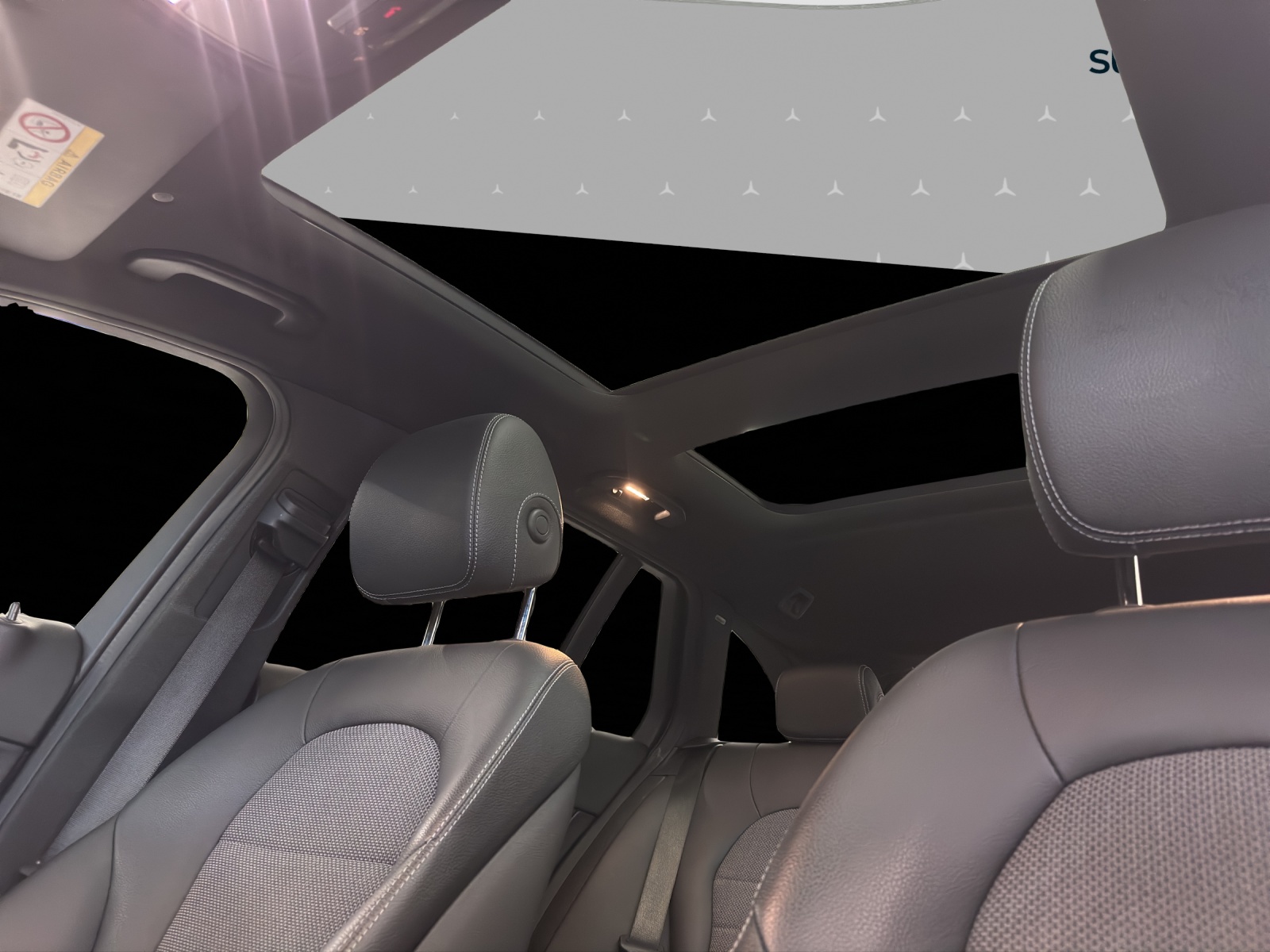 MERCEDES-BENZ C 400 Avantgarde 4Matic 9G-Tronic-image-8