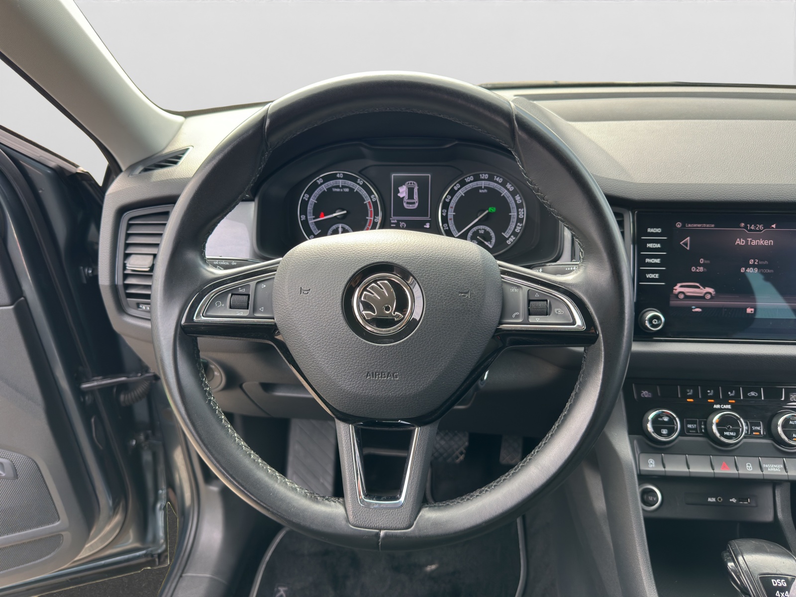 SKODA Kodiaq 1.4 TSI Active DSG 4x4-image-13