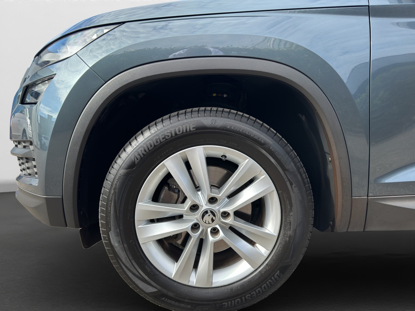 SKODA Kodiaq 1.4 TSI Active DSG 4x4-image-19