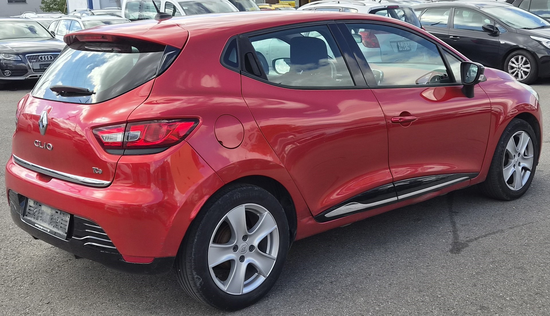 RENAULT Clio 0.9 12V Expression-image-5