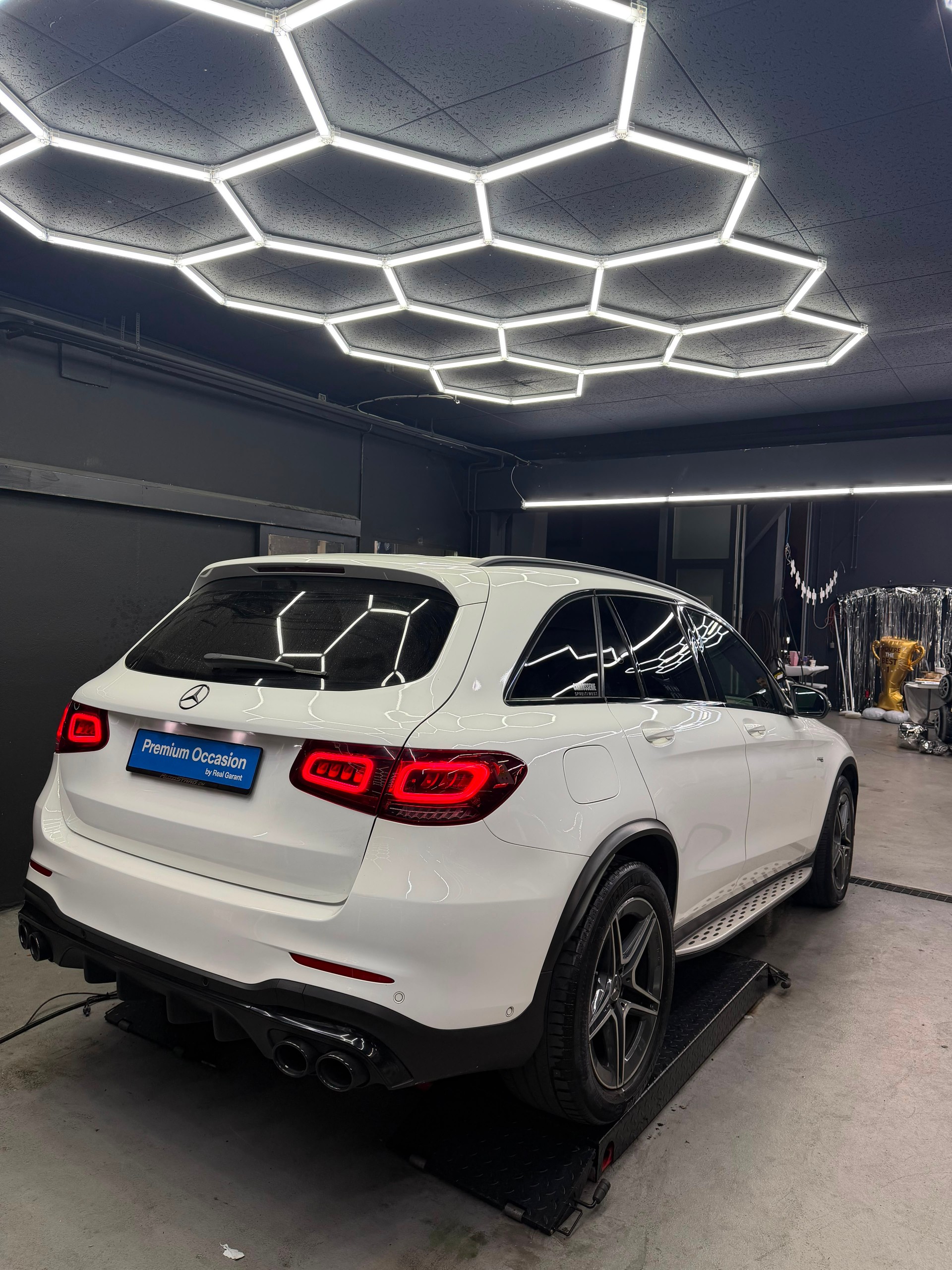 MERCEDES-BENZ GLC 43 AMG-image-2