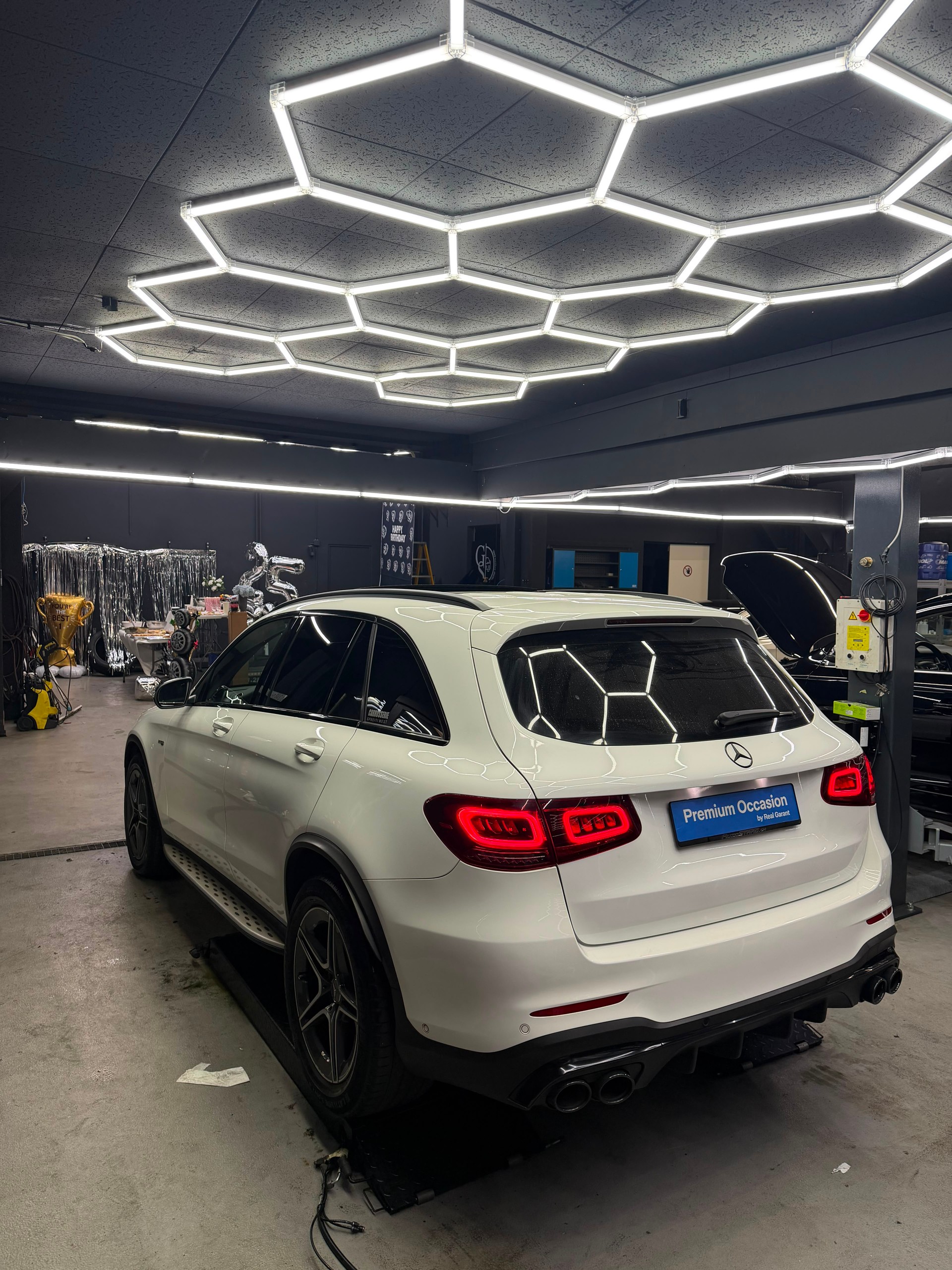 MERCEDES-BENZ GLC 43 AMG-image-3