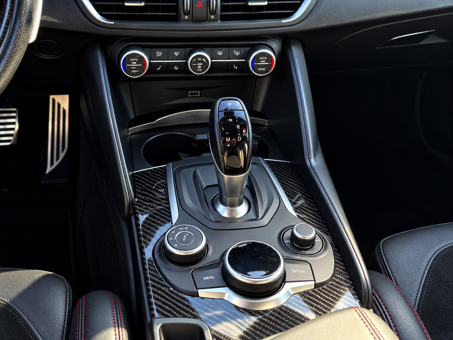 ALFA ROMEO Giulia 2.9 V6 Quadrifoglio Automatic-image-14