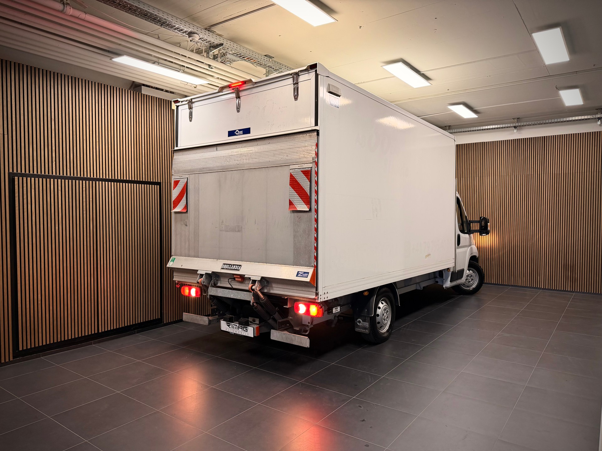 PEUGEOT Boxer 2.2 HDI 435 Pro L4-image-14