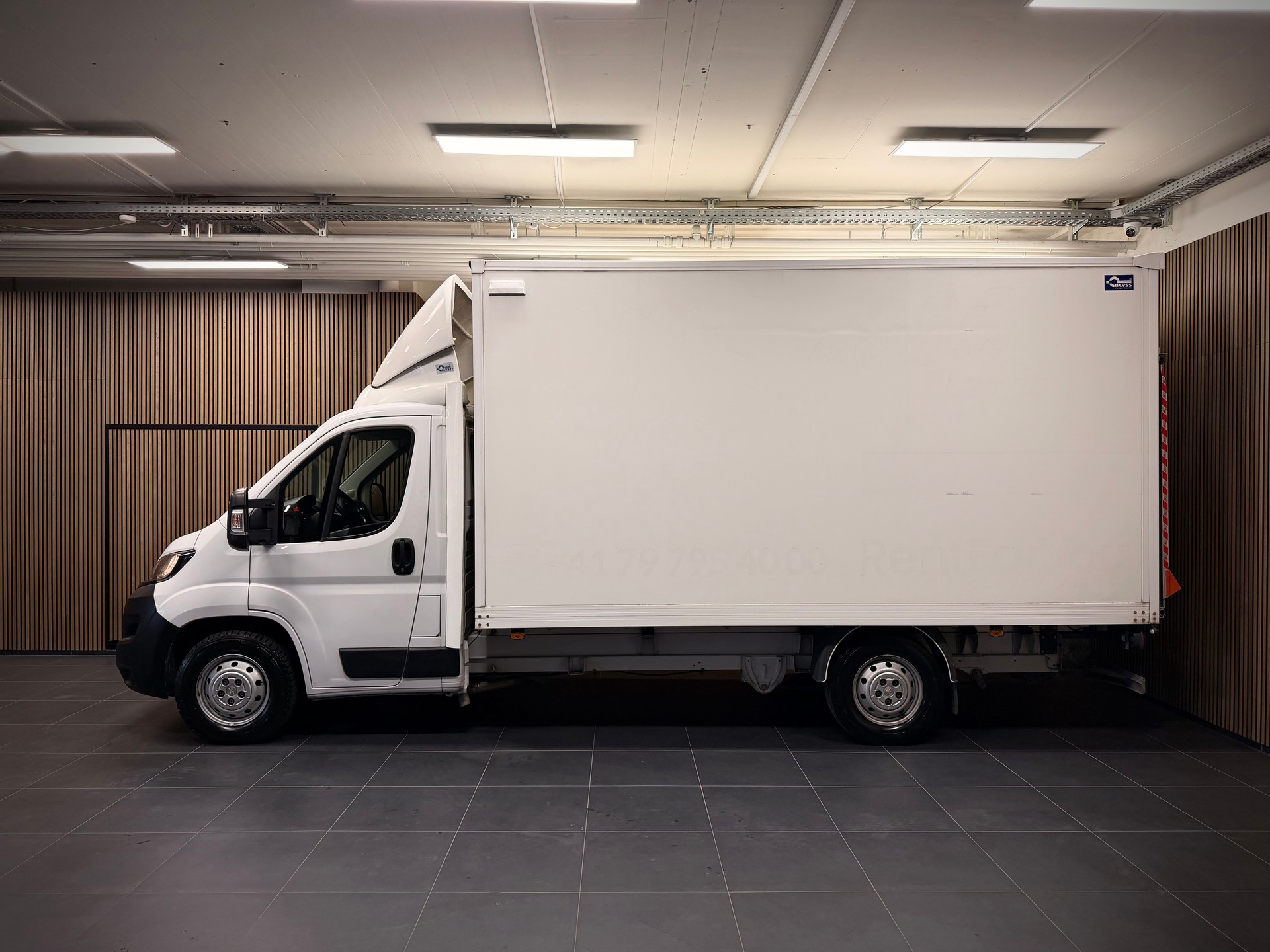 PEUGEOT Boxer 2.2 HDI 435 Pro L4-image-2