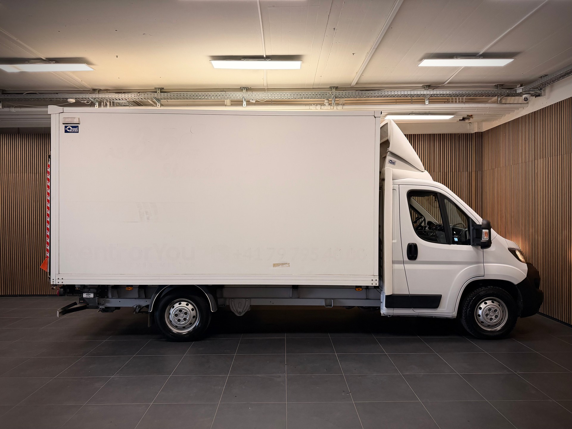 PEUGEOT Boxer 2.2 HDI 435 Pro L4-image-11