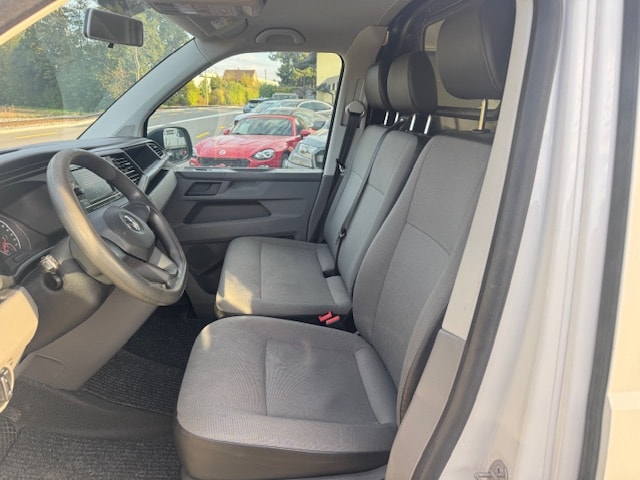 VW T6.1 2.0 TDI DSG **2.5T Anhängelast**-image-6