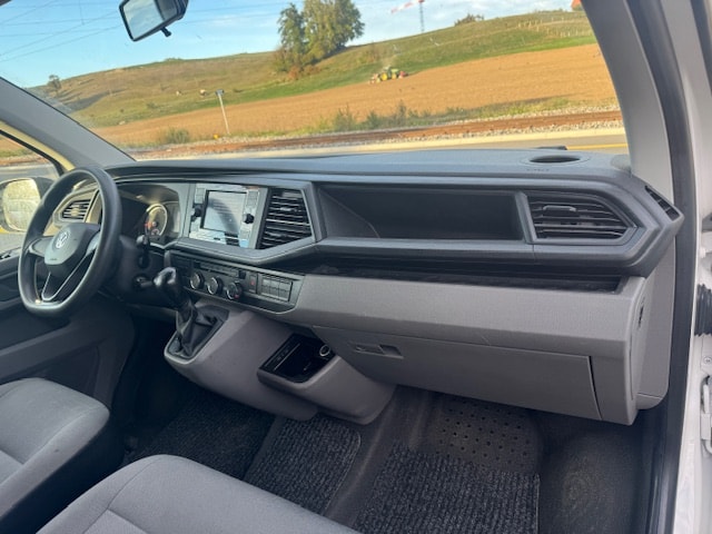 VW T6.1 2.0 TDI DSG **2.5T Anhängelast**-image-8