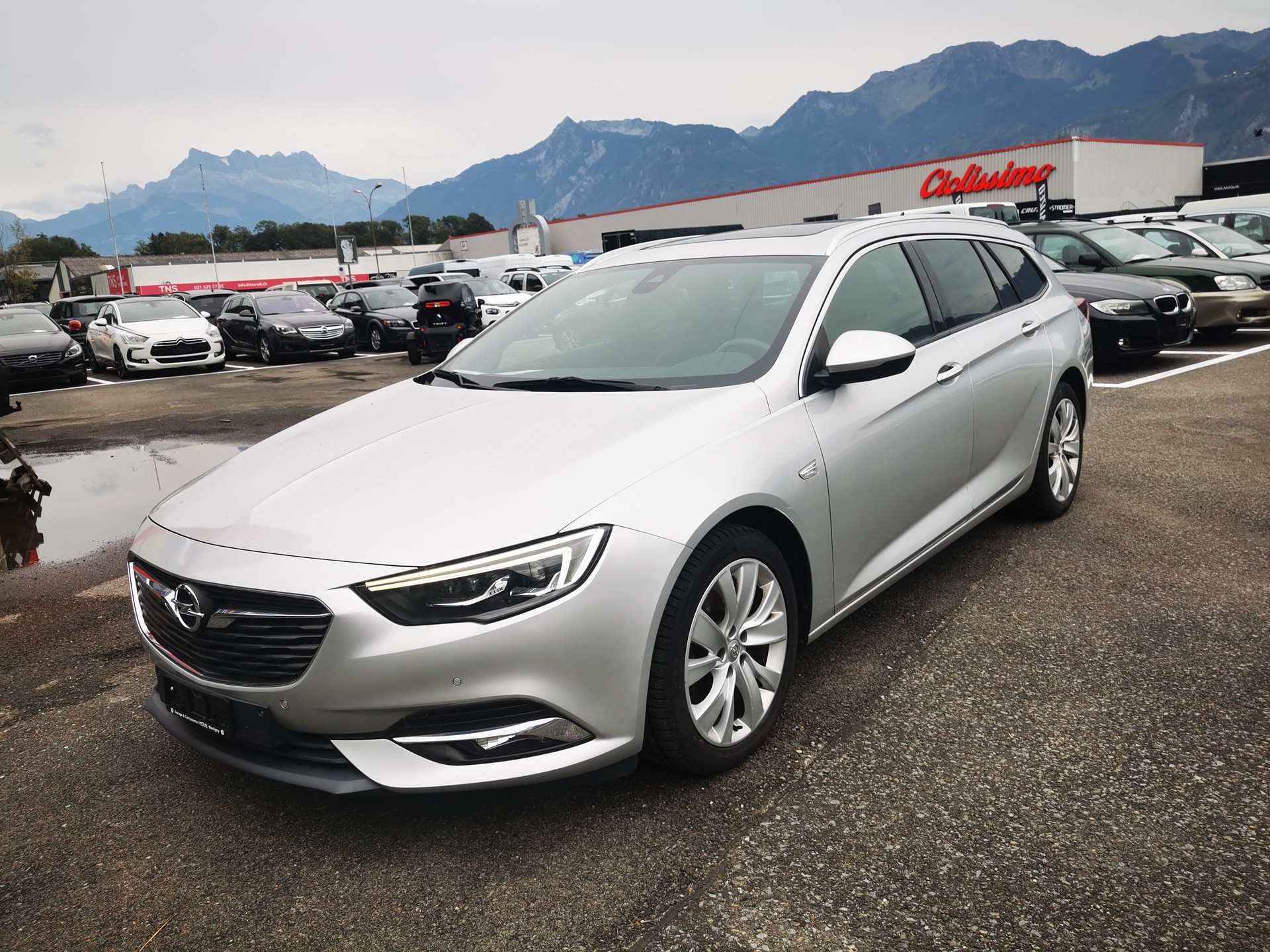 OPEL Insignia 1.6 T Sports Tourer Excellence Automatic-image-4