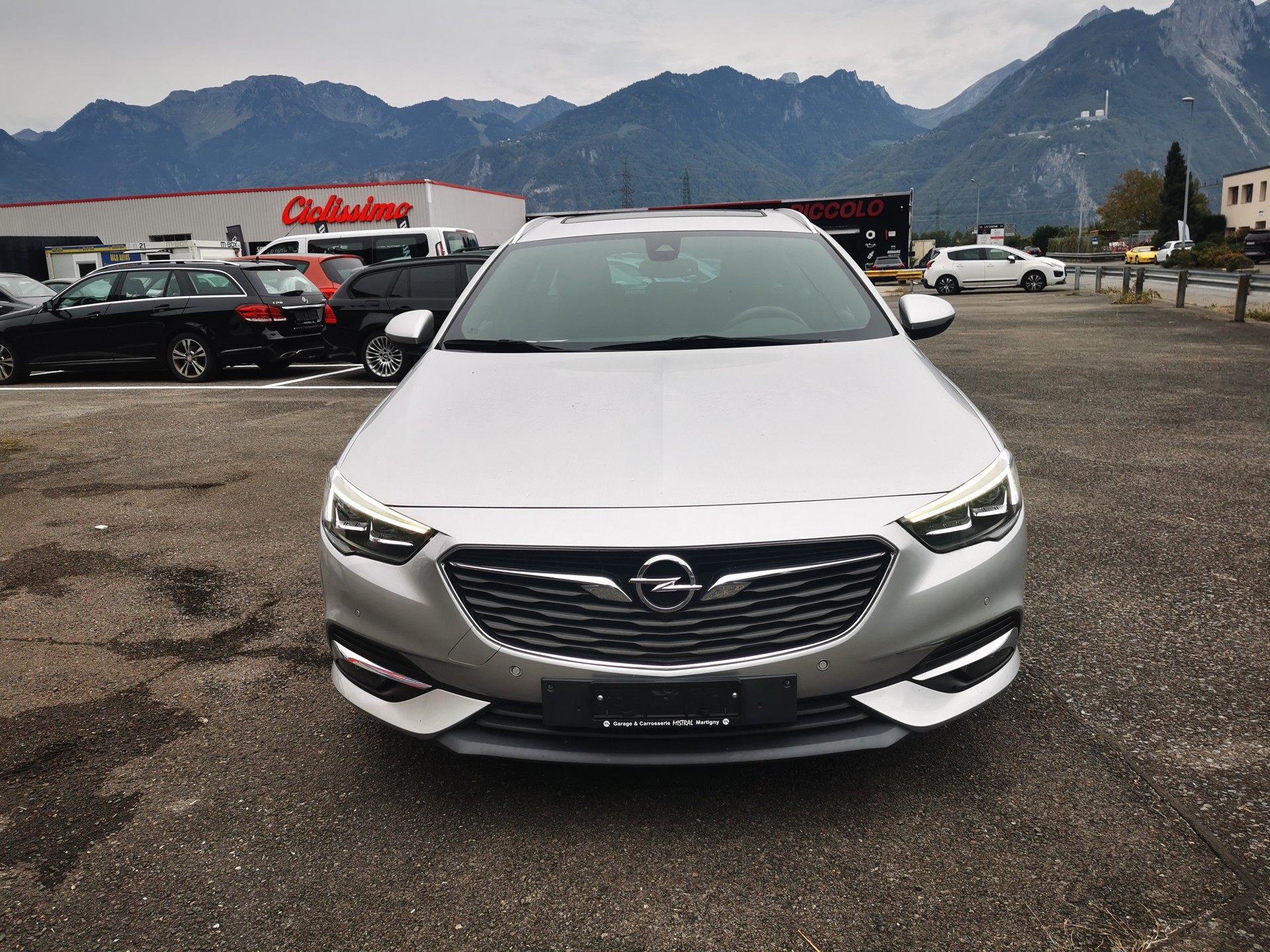 OPEL Insignia 1.6 T Sports Tourer Excellence Automatic-image-5