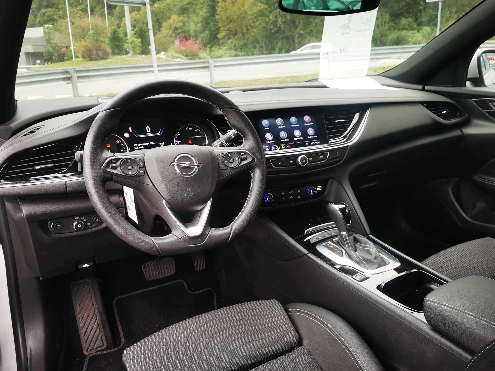 OPEL Insignia 1.6 T Sports Tourer Excellence Automatic-image-6