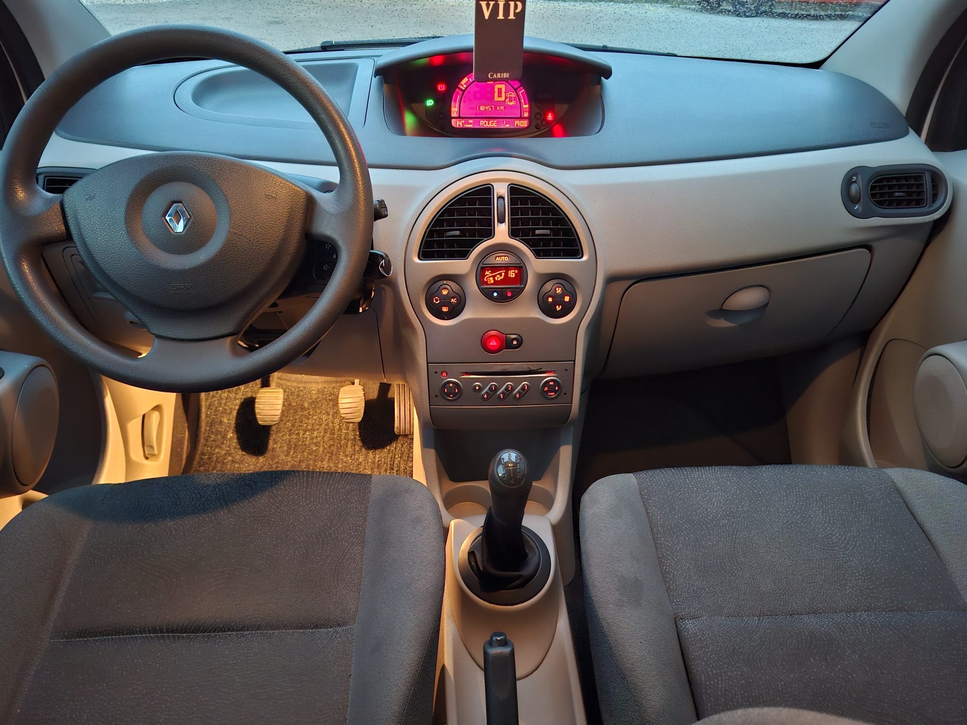 RENAULT 1.2 16V Dynamique Conf.-image-3