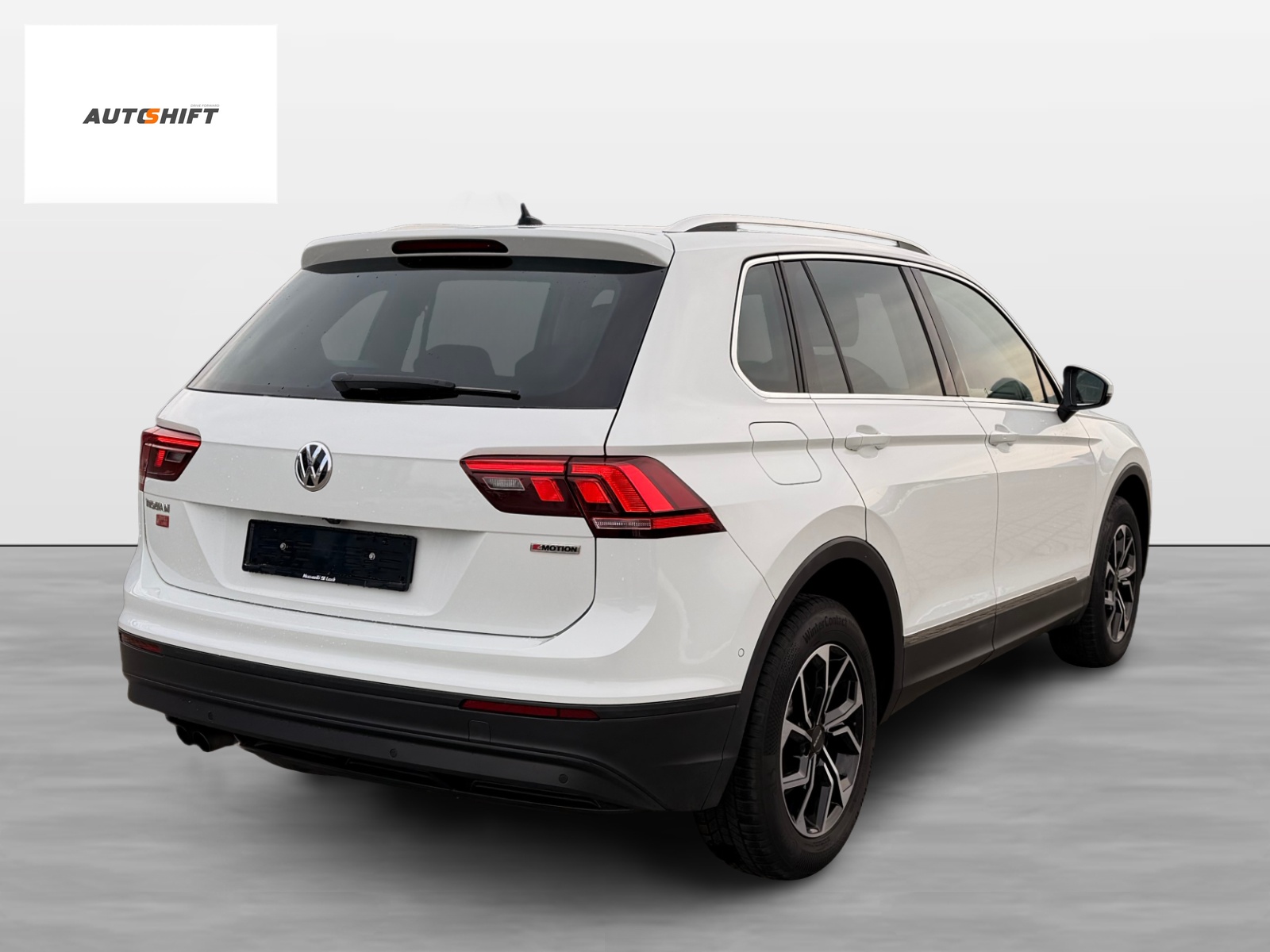 VW Tiguan 2.0 TDI SCR Comfortline 4Motion DSG-image-4
