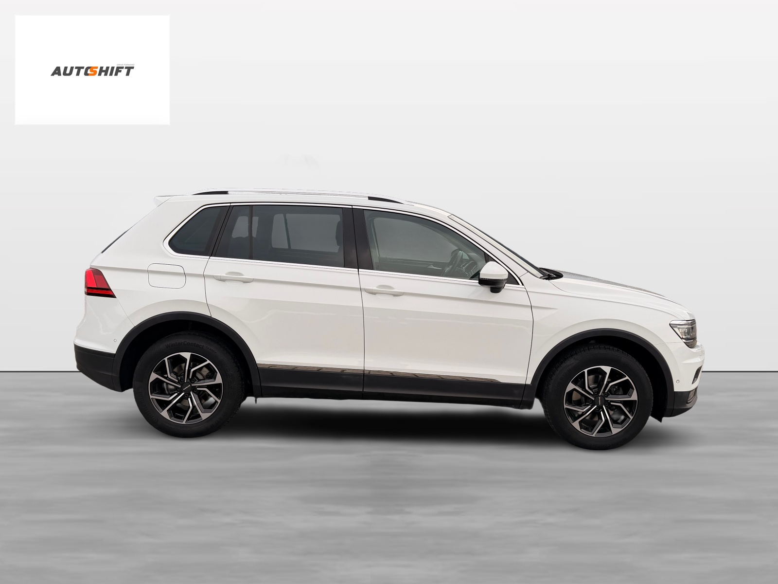 VW Tiguan 2.0 TDI SCR Comfortline 4Motion DSG-image-3