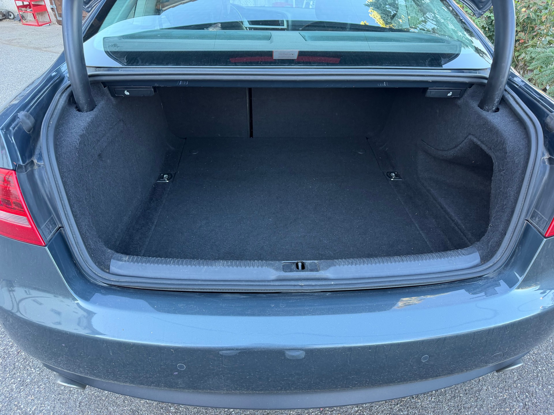 AUDI 3.0 V6 TDI quattro-image-3