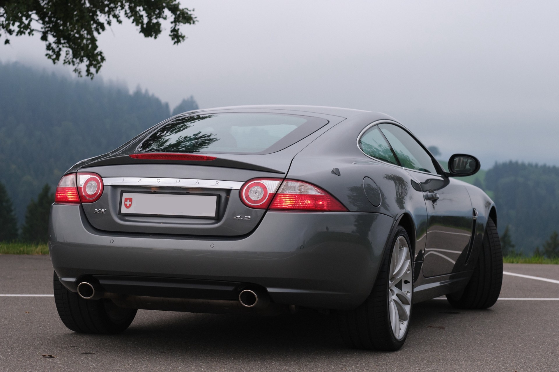 JAGUAR XK 4.2 V8 Automatic-image-8