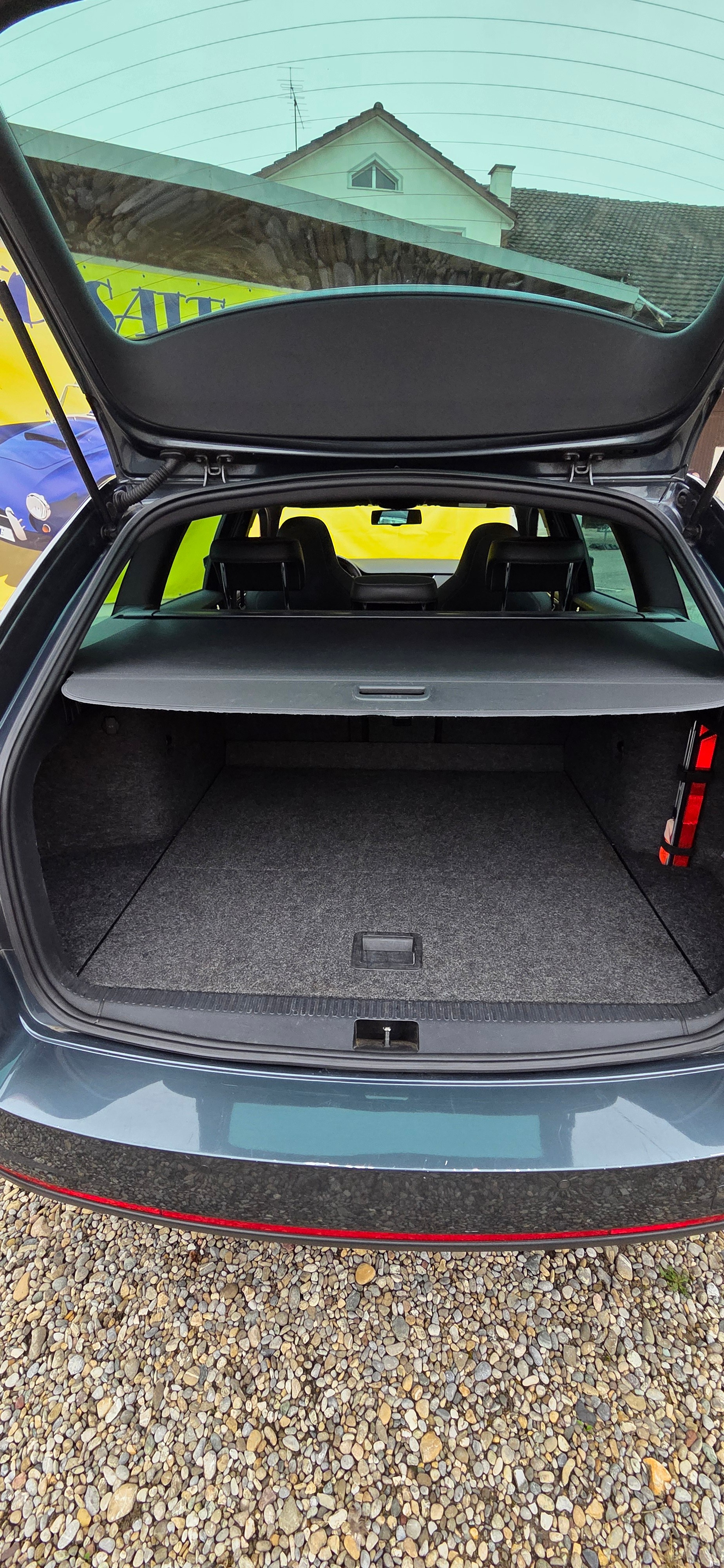 SKODA Octavia Combi 2.0 TDI RS-image-7
