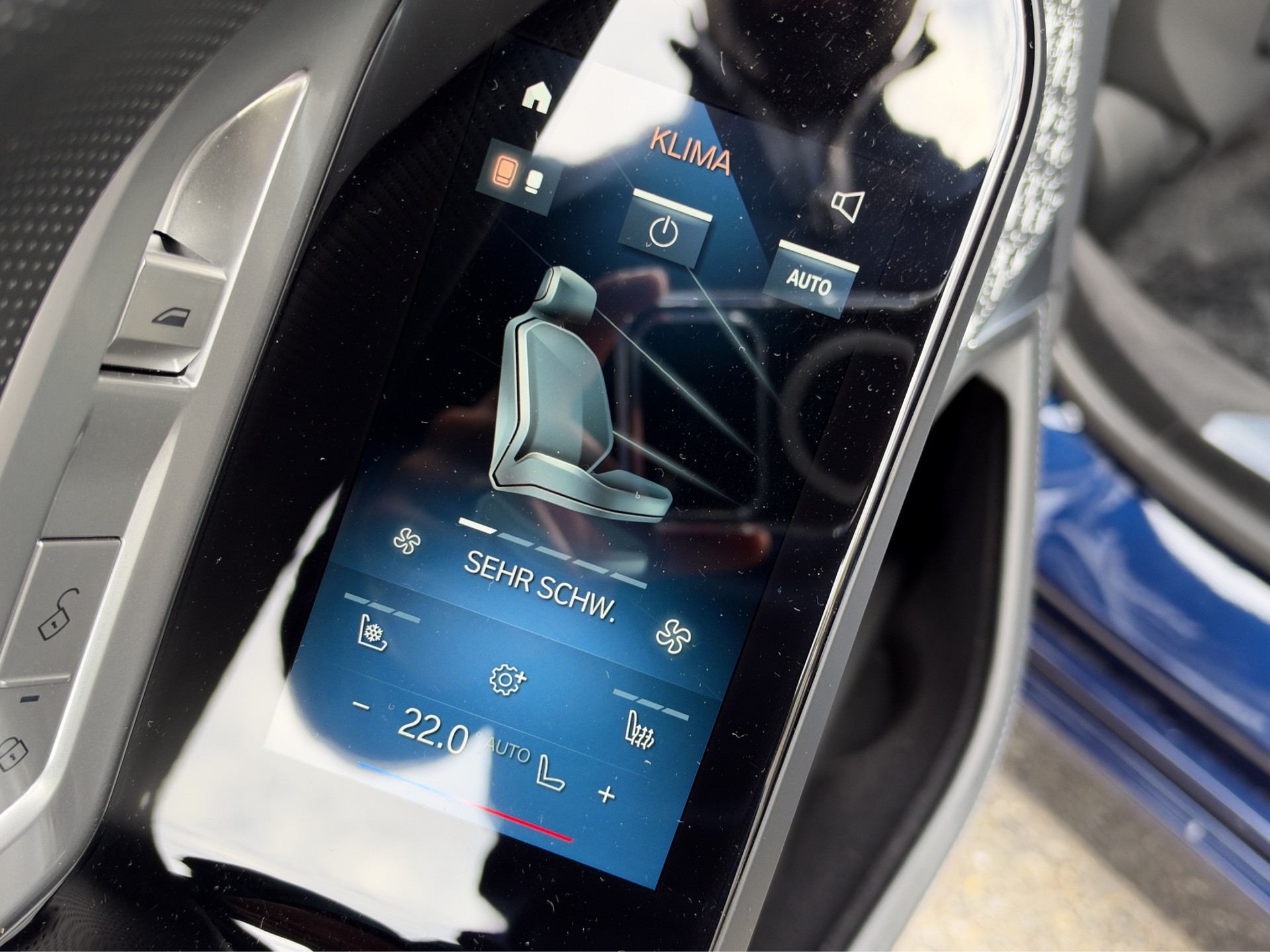 BMW i7 xDrive 60 M Sport Pro (CH) INDIVIDUAL-image-24