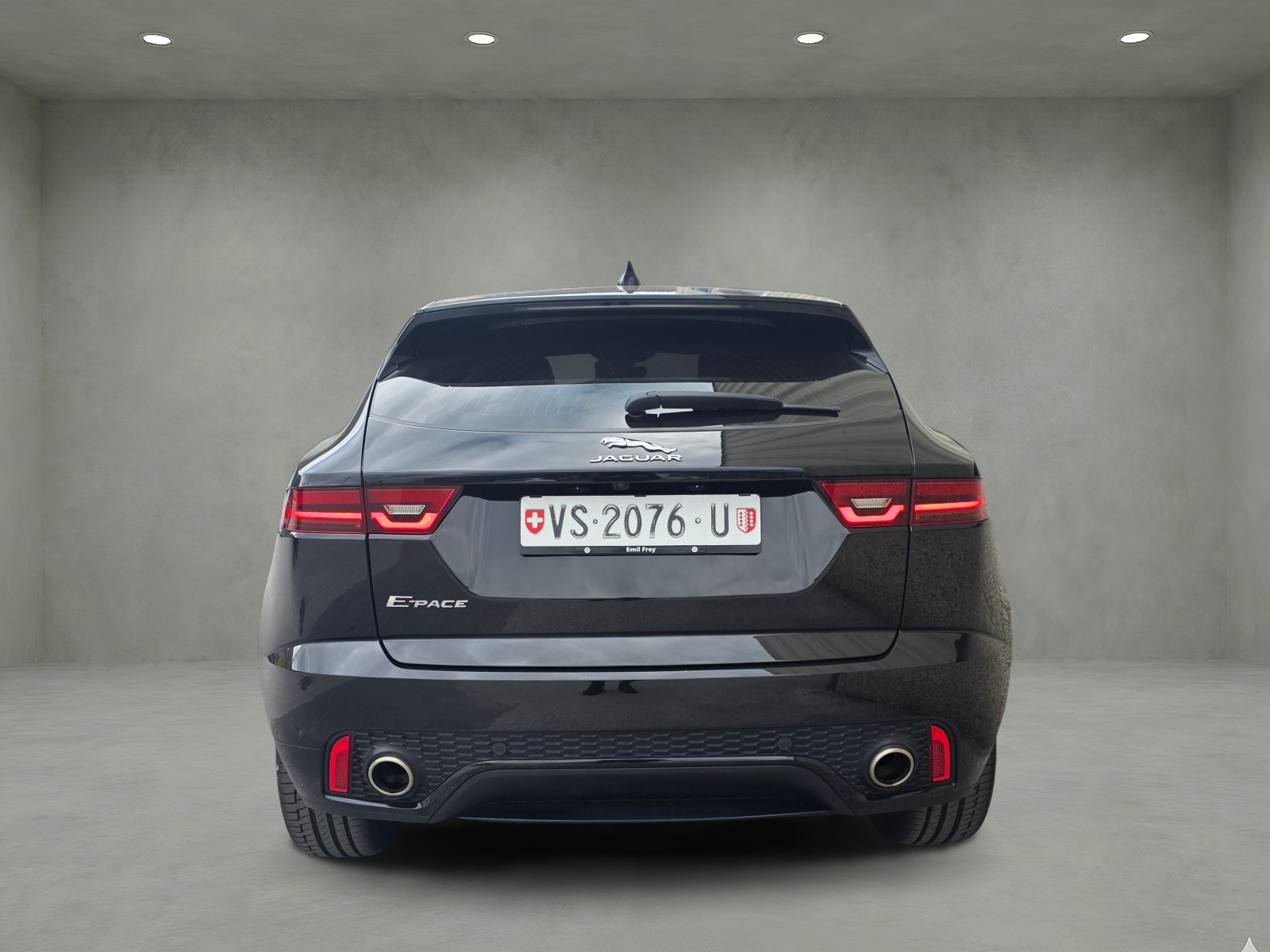 JAGUAR E-Pace 2.0d D180 First Edition AWD Automatik-image-5