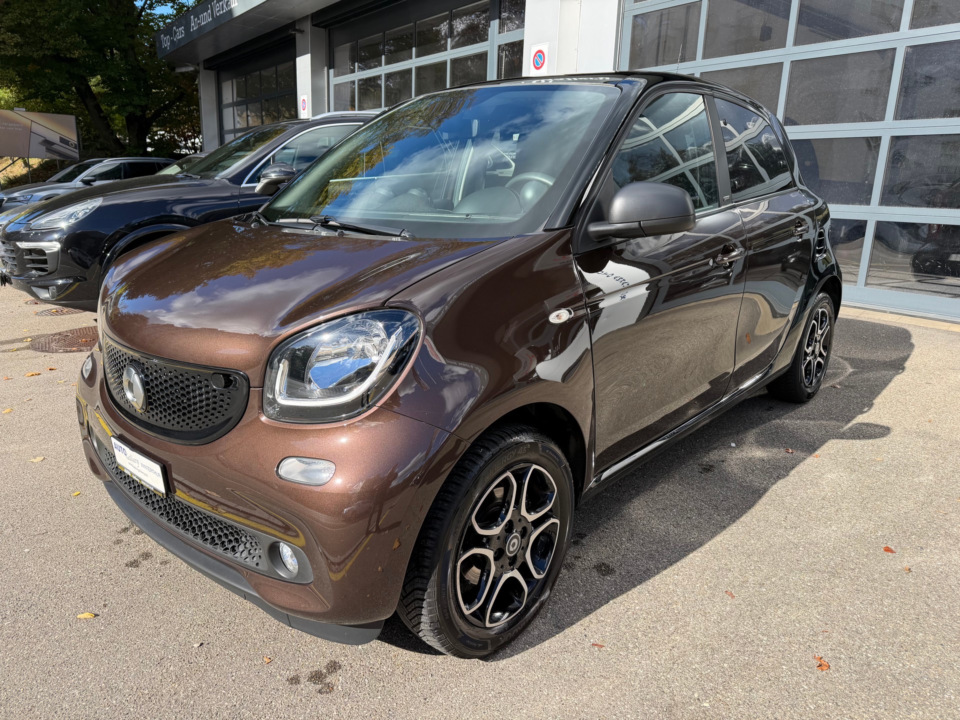 SMART forfour passion Panorama-showroom-element-3