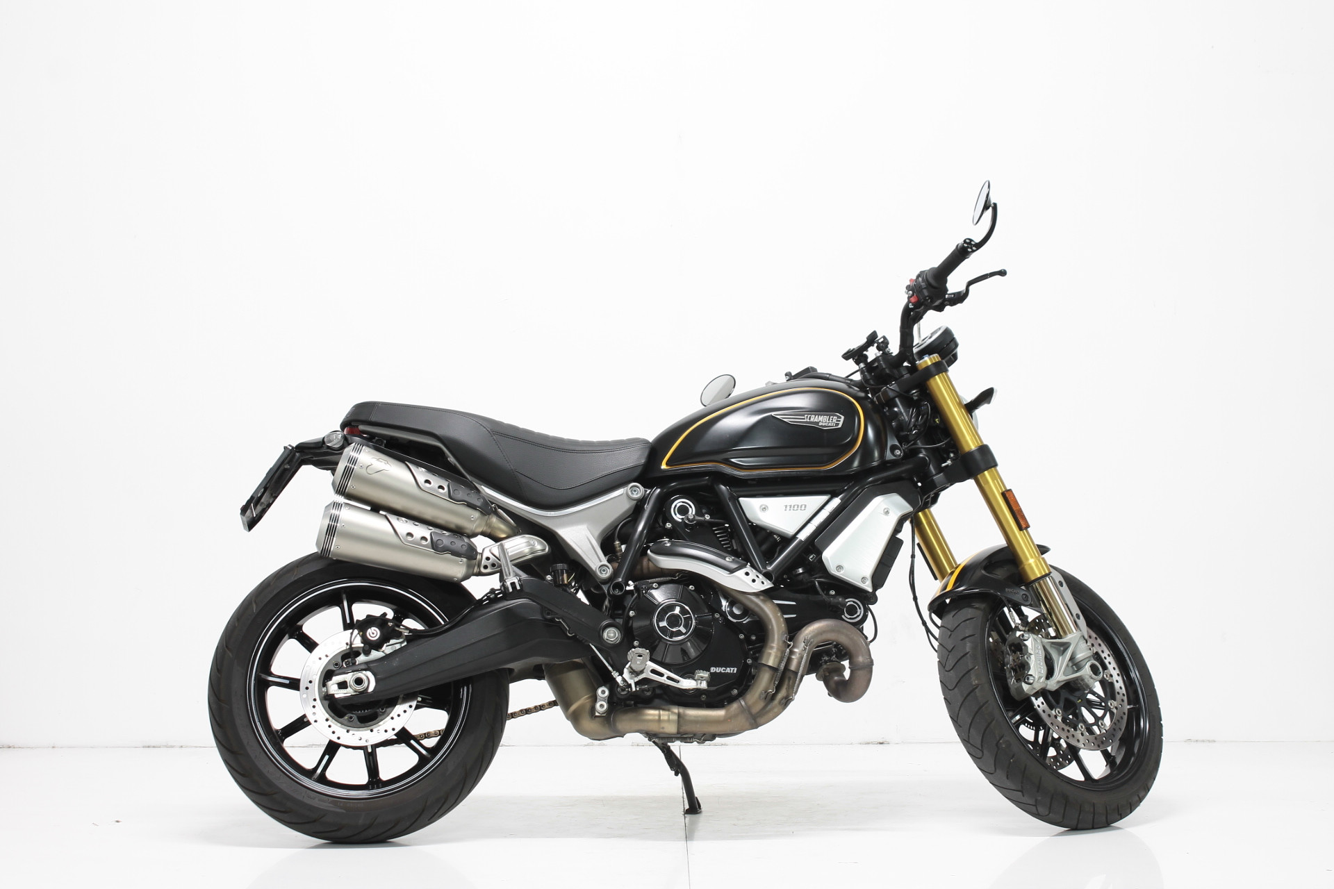 DUCATI Scrambler 1100-showroom-element-1