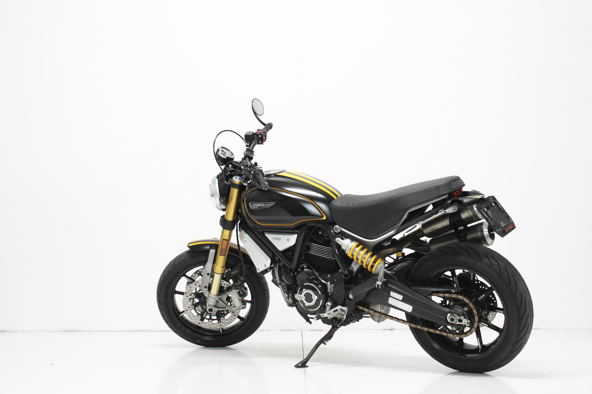 DUCATI Scrambler 1100-showroom-element-3