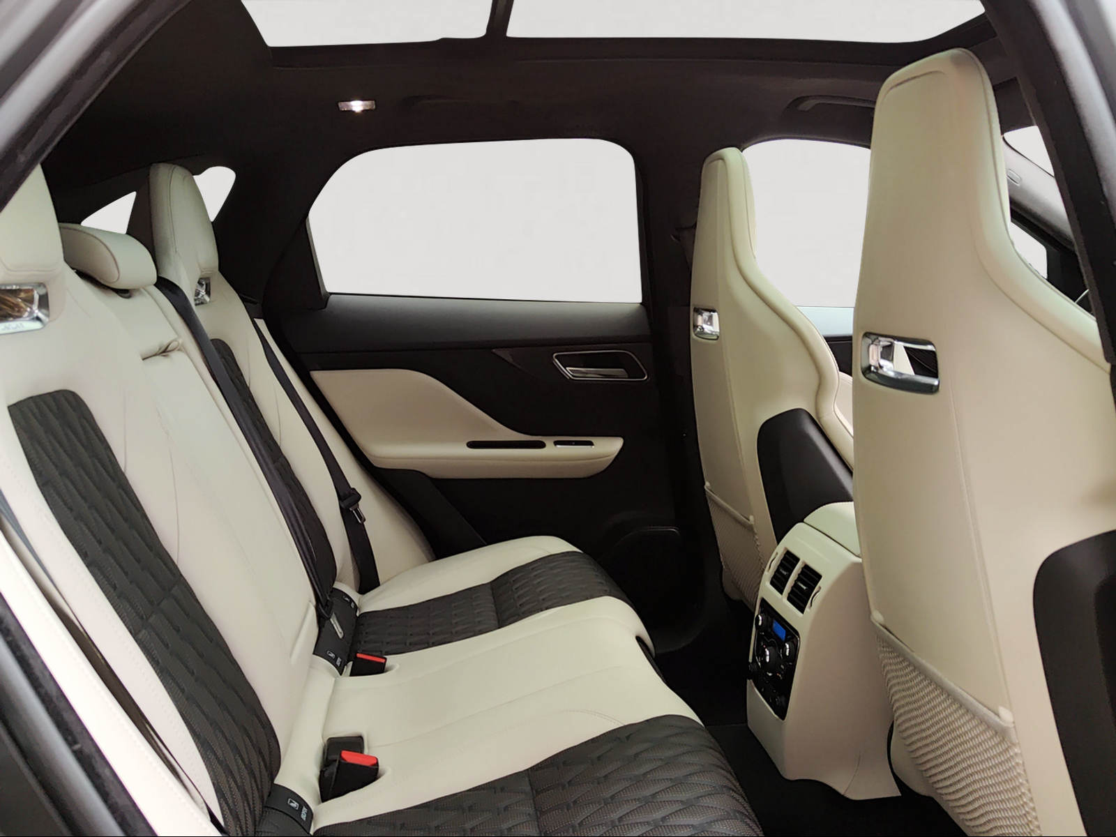 JAGUAR F-Pace 5.0 V8 SVR AWD Automatik-image-13