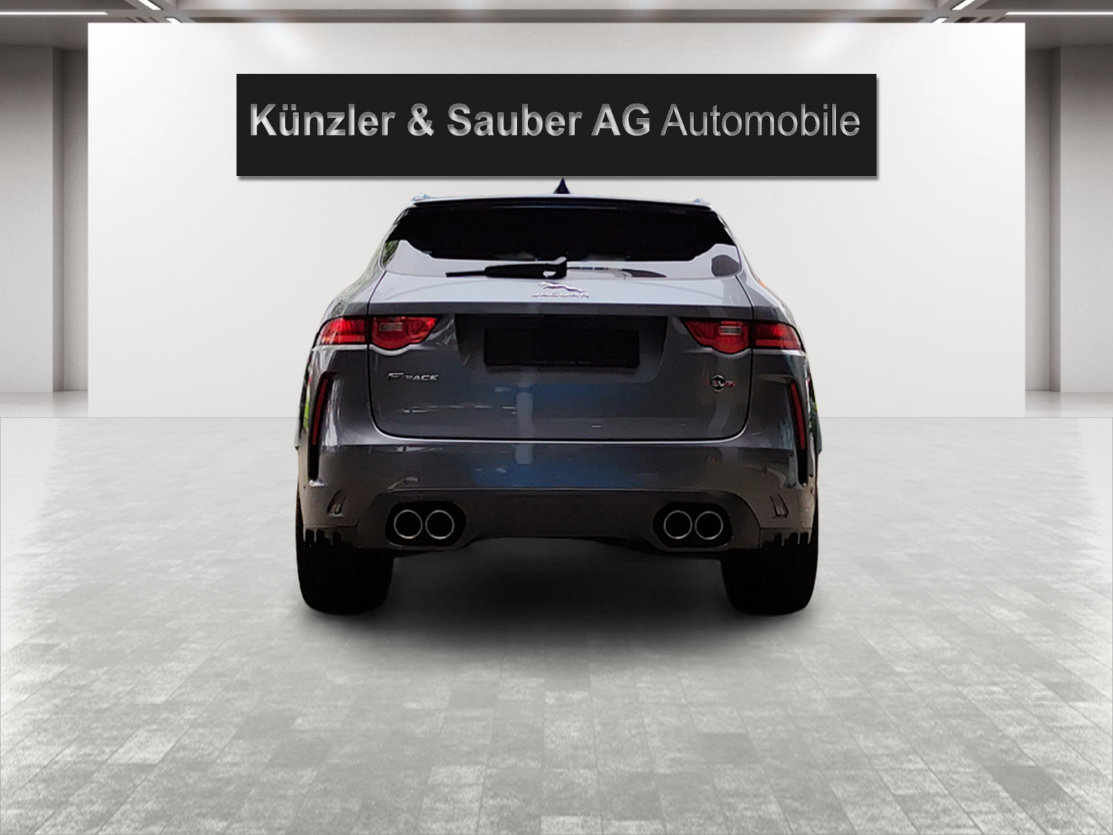 JAGUAR F-Pace 5.0 V8 SVR AWD Automatik-image-23