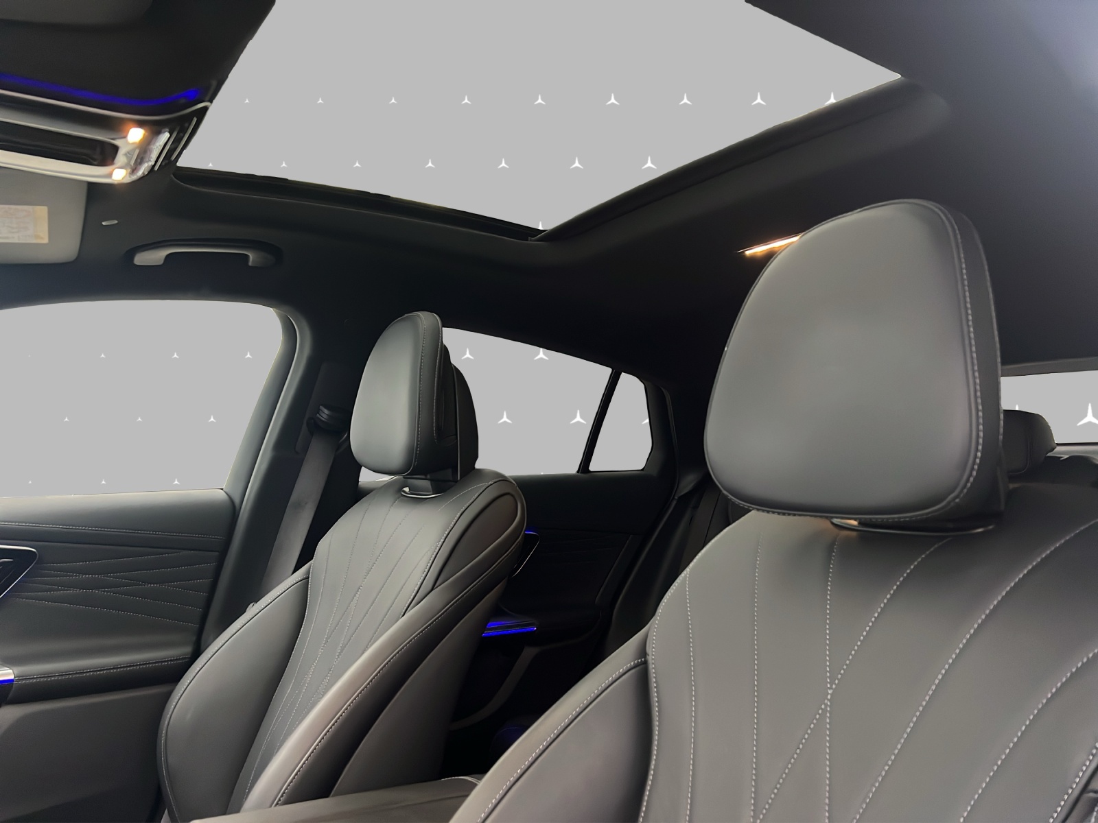 MERCEDES-BENZ GLC Coupé 300 de 4Matic 9G-Tronic-image-9